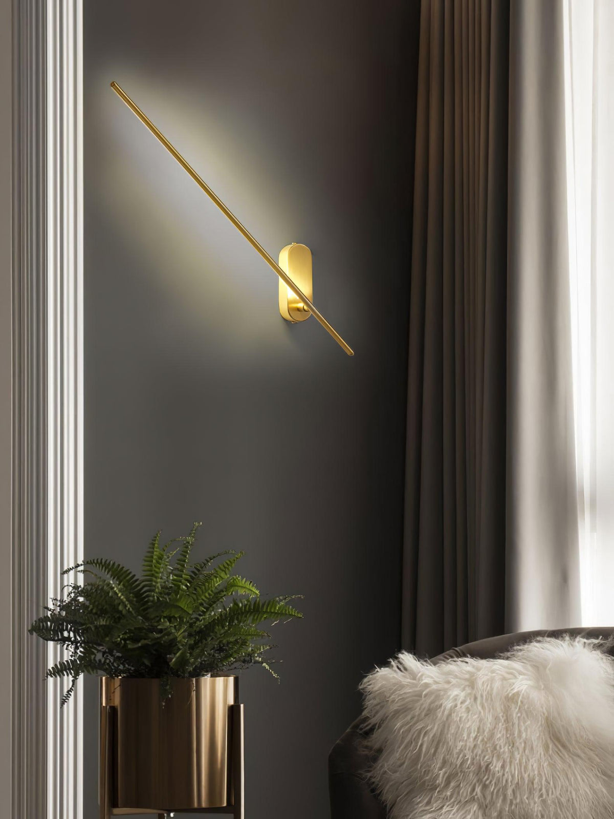 Vrysl Wall Lamp Stick Plug In Minimalist