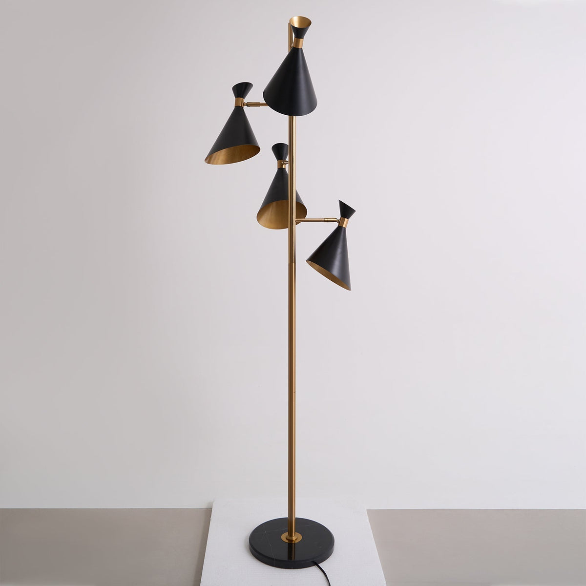 Solineria Gold & Black Marble Floor Lamp