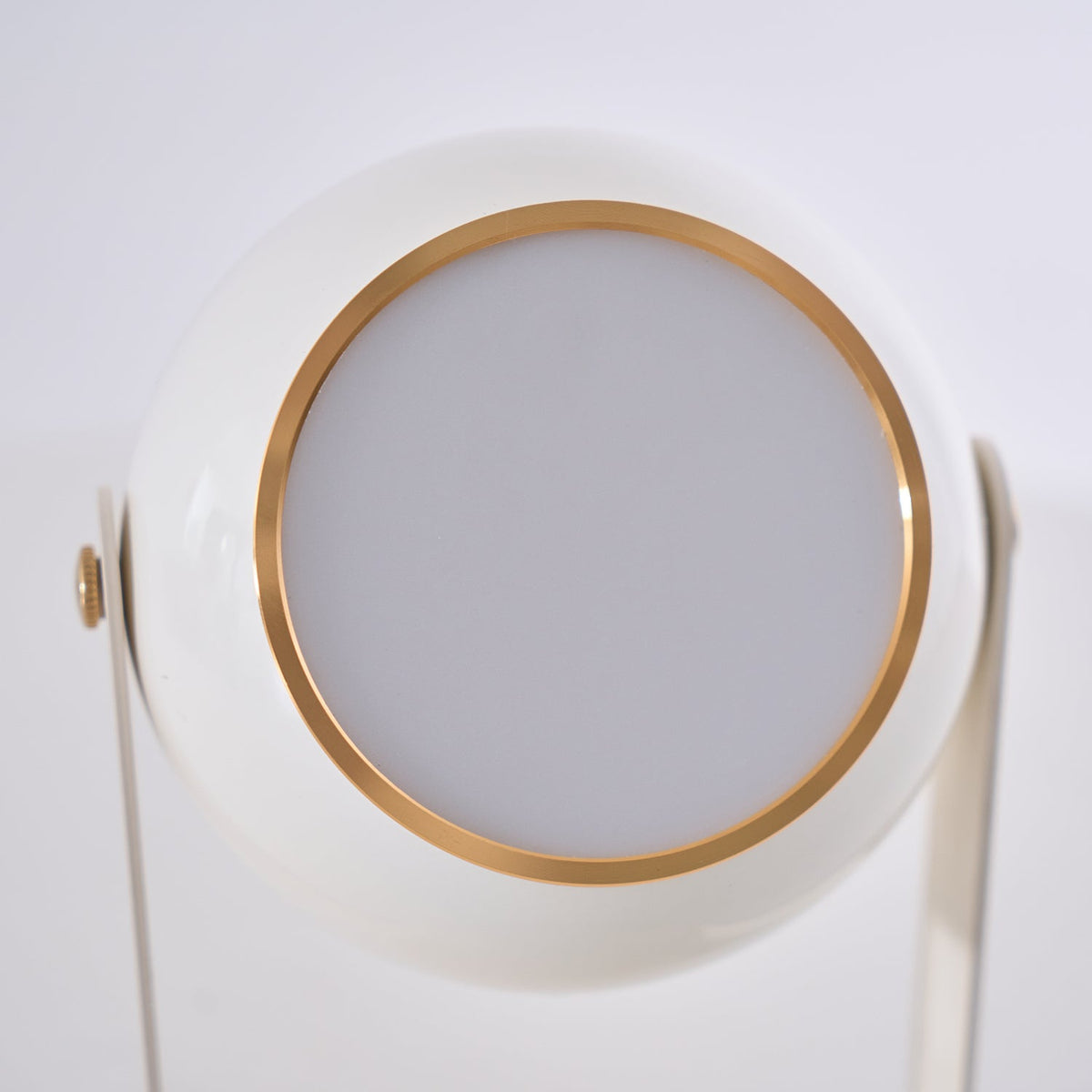 Ulsken Acrylic Minimalist Table Lamp