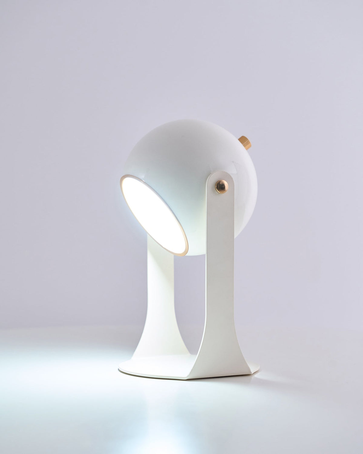 Ulsken Acrylic Minimalist Table Lamp
