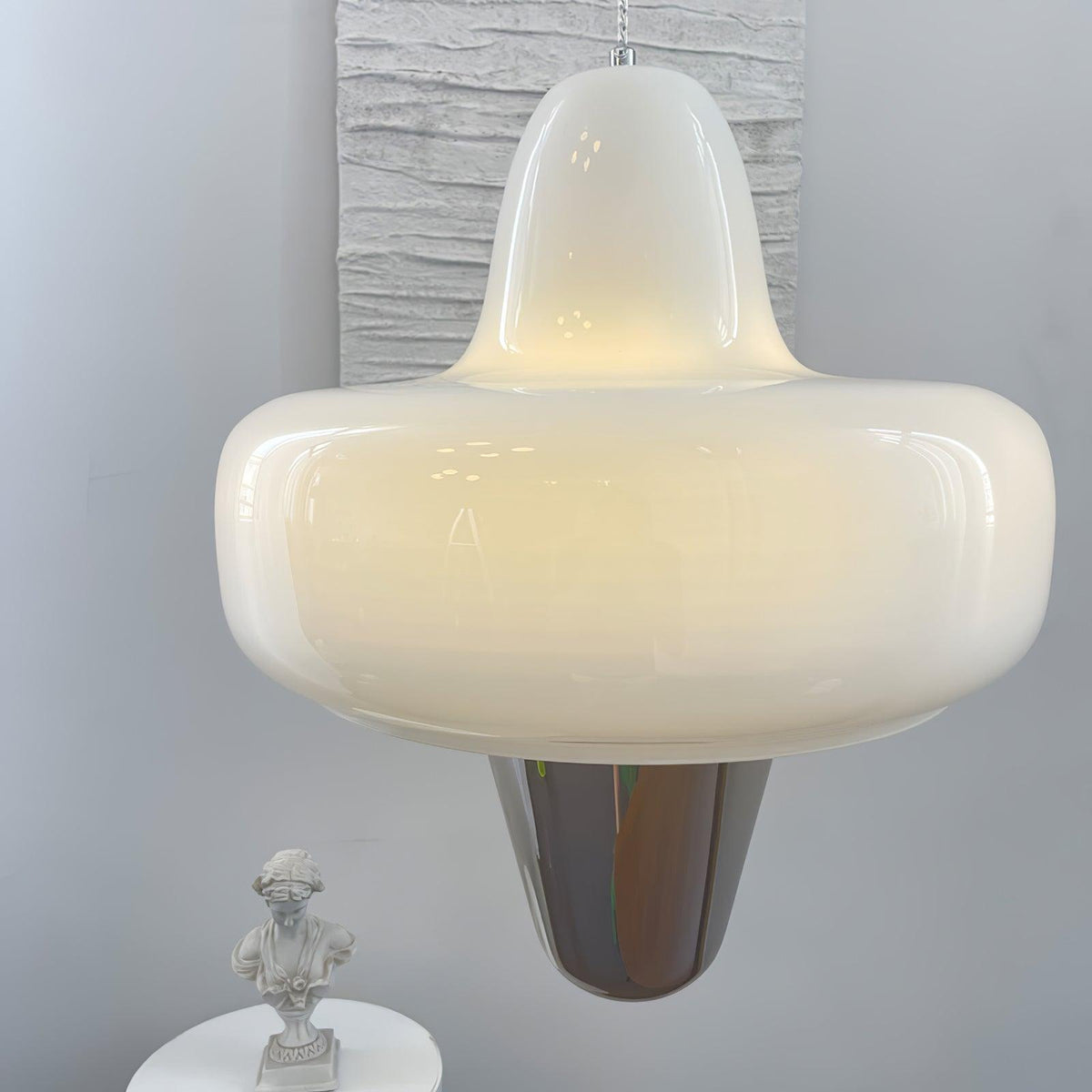 Nuvia Minimalist Glass Pendant Lamp