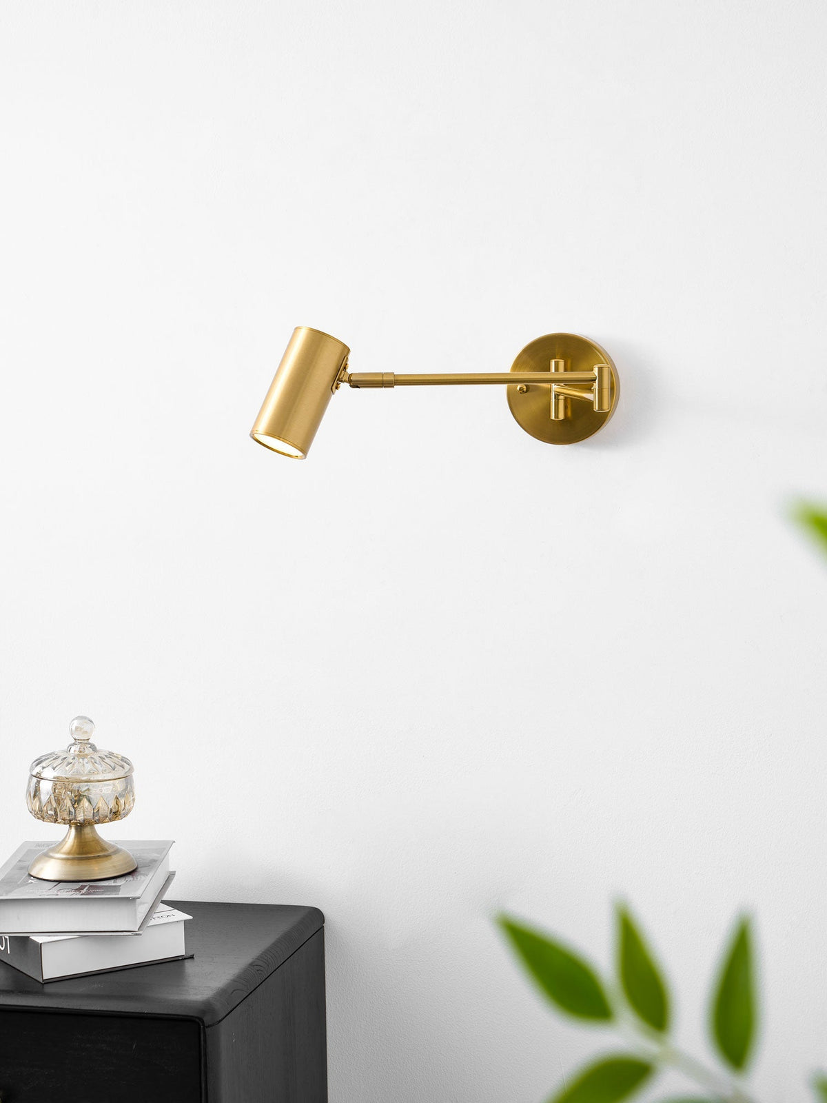 Nedox Arm Indoor Wall Light