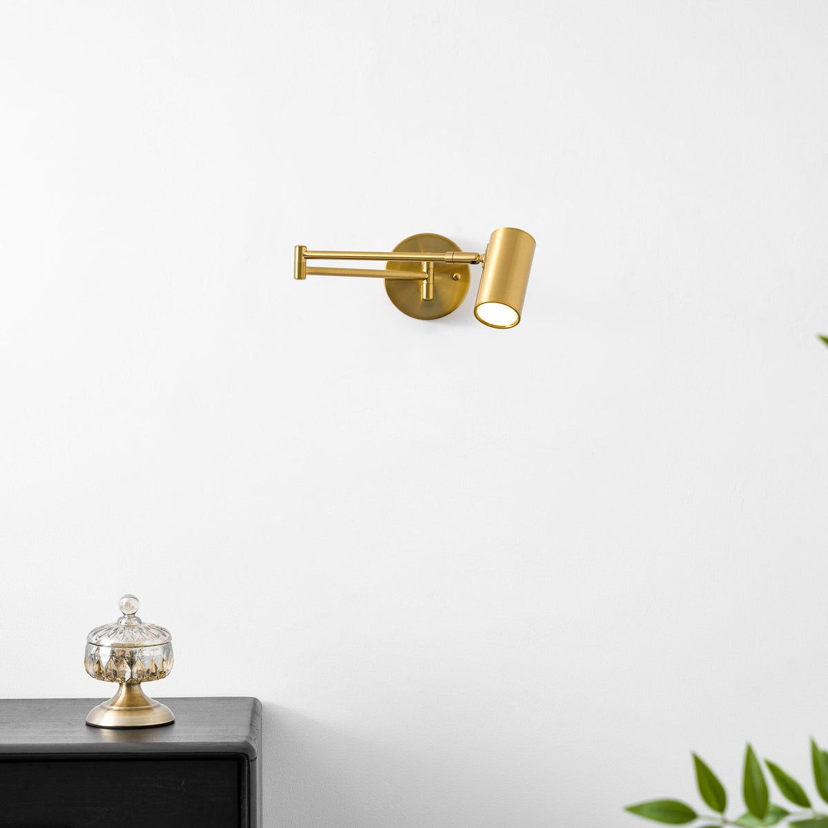 Nedox Arm Indoor Wall Light