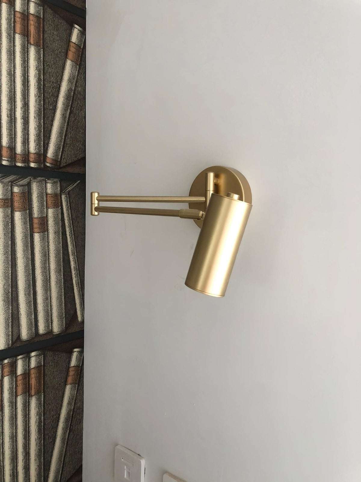 Nedox Arm Indoor Wall Light