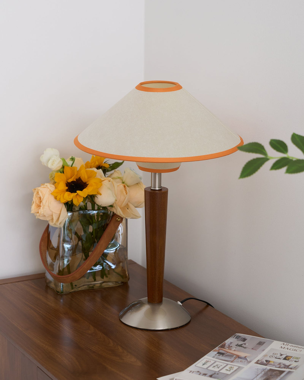 Vido Wood Table Lamp