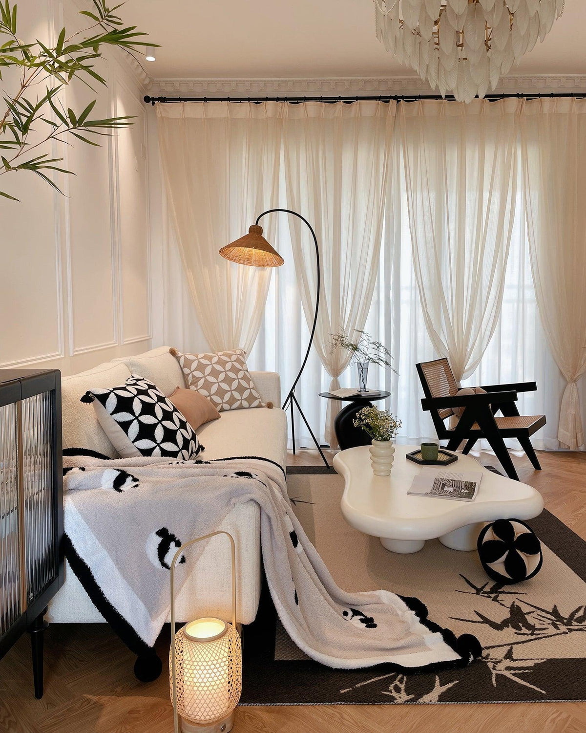 Sombrero Rattan Arc Floor Lamp