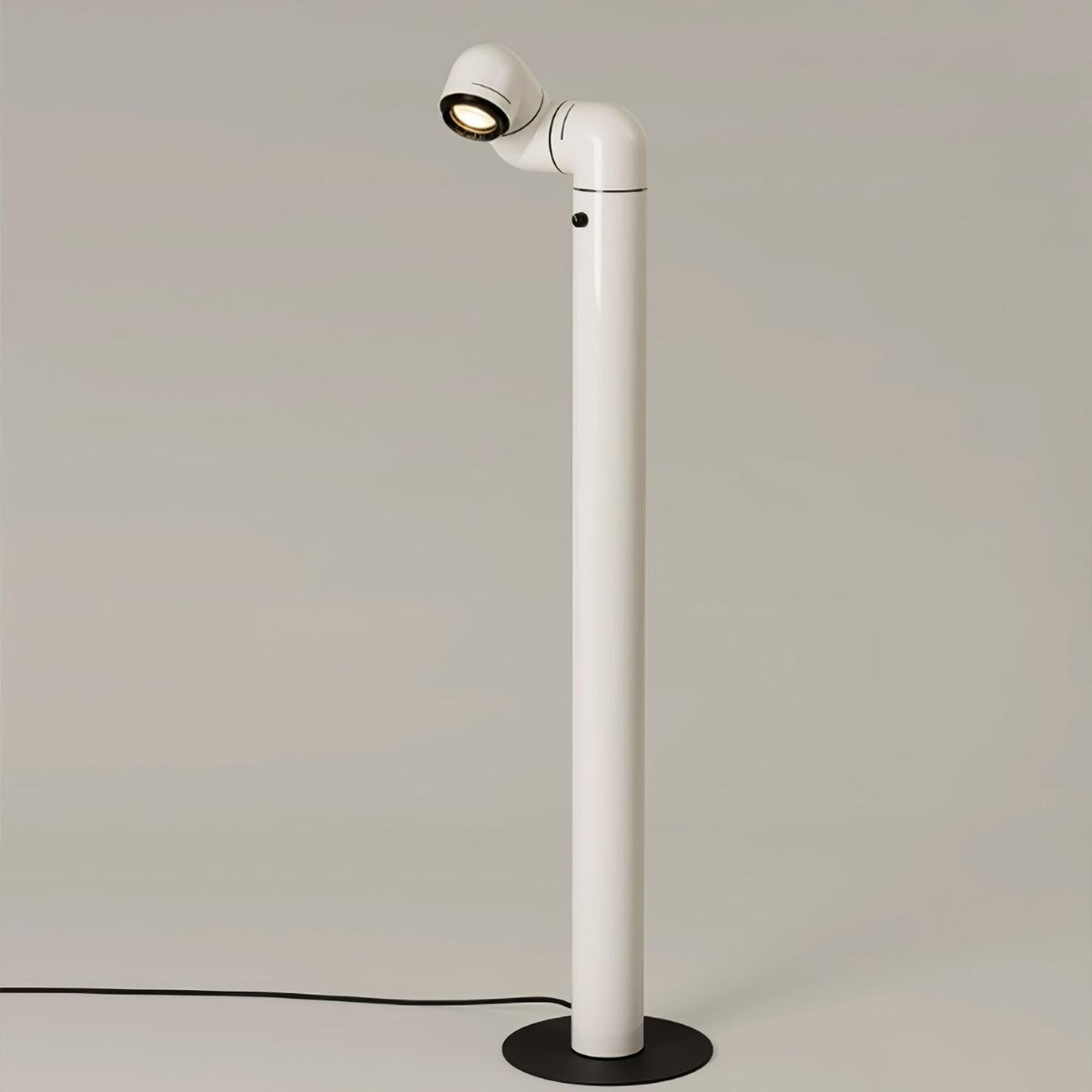 Nyor Aluminum Floor Lamp