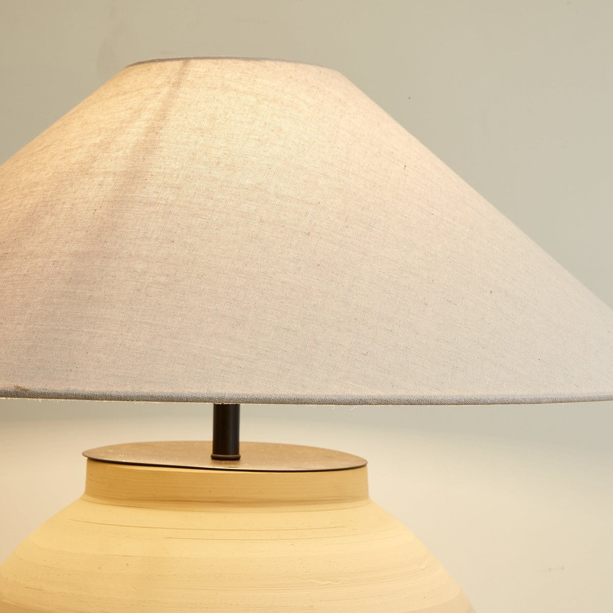Elise Modern Table Lamp