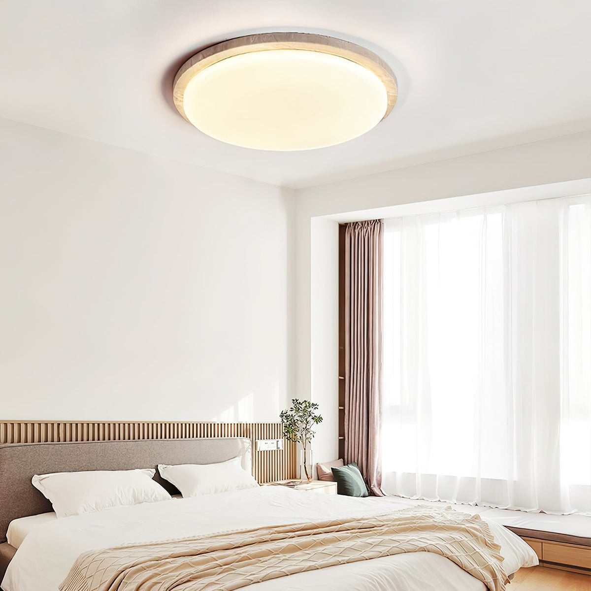 Tavisella Smooth-Rim Travertine Ceiling Light