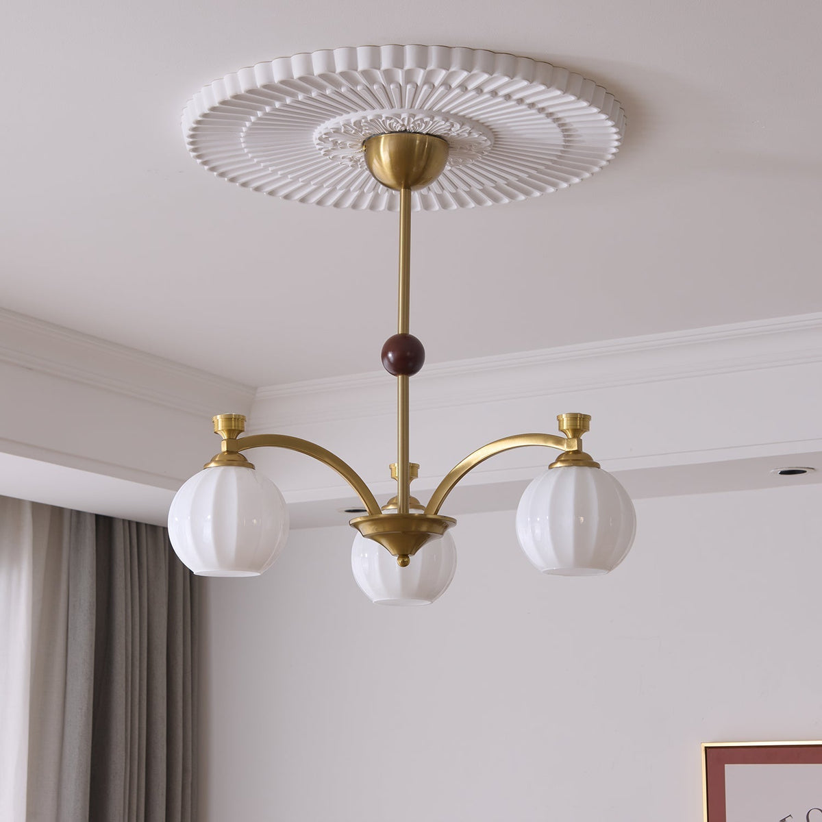 Usilia Elegance Vintage Glass Wood Chandelier