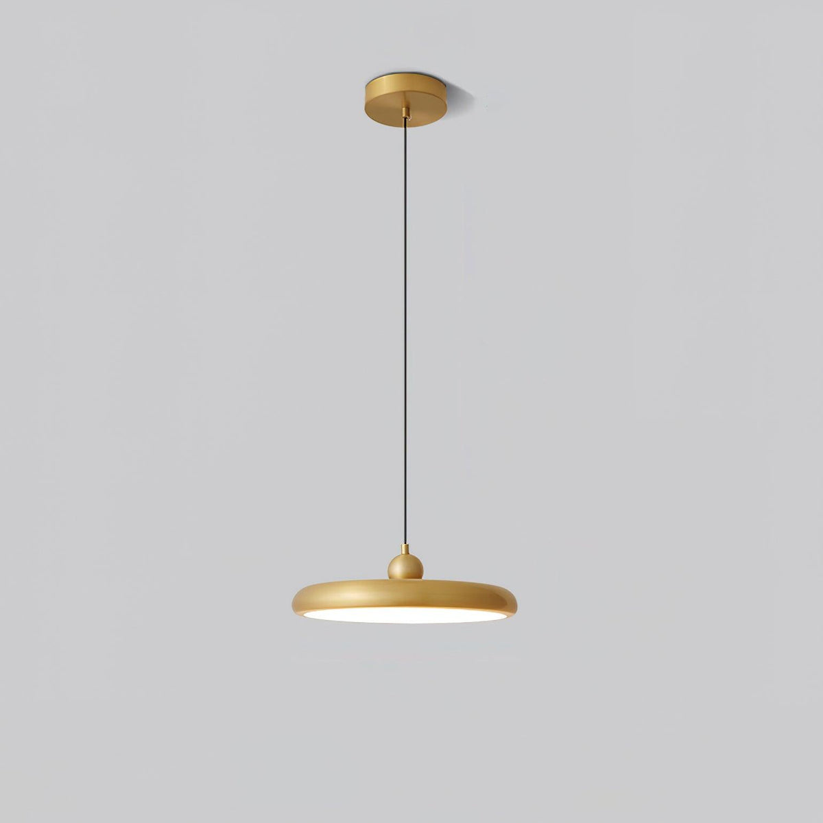 Wynric Brass Glam Pendant Lamp