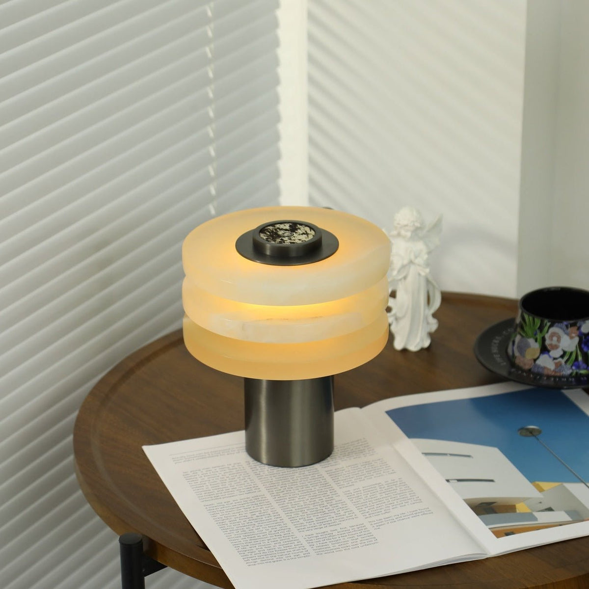 Pryt Obelisk Alabaster Table Lamp
