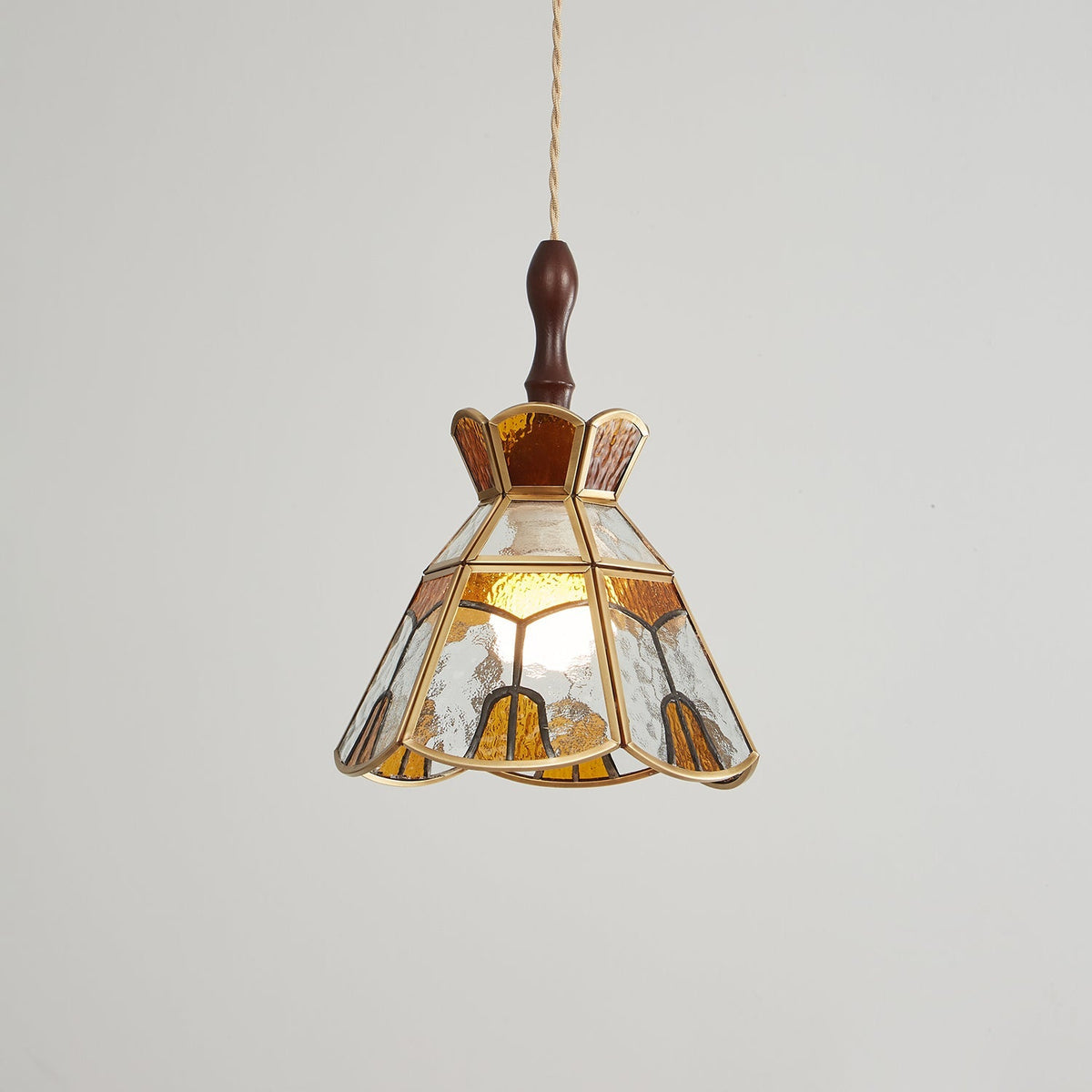 Ebjan Stained Glass Pendant Light