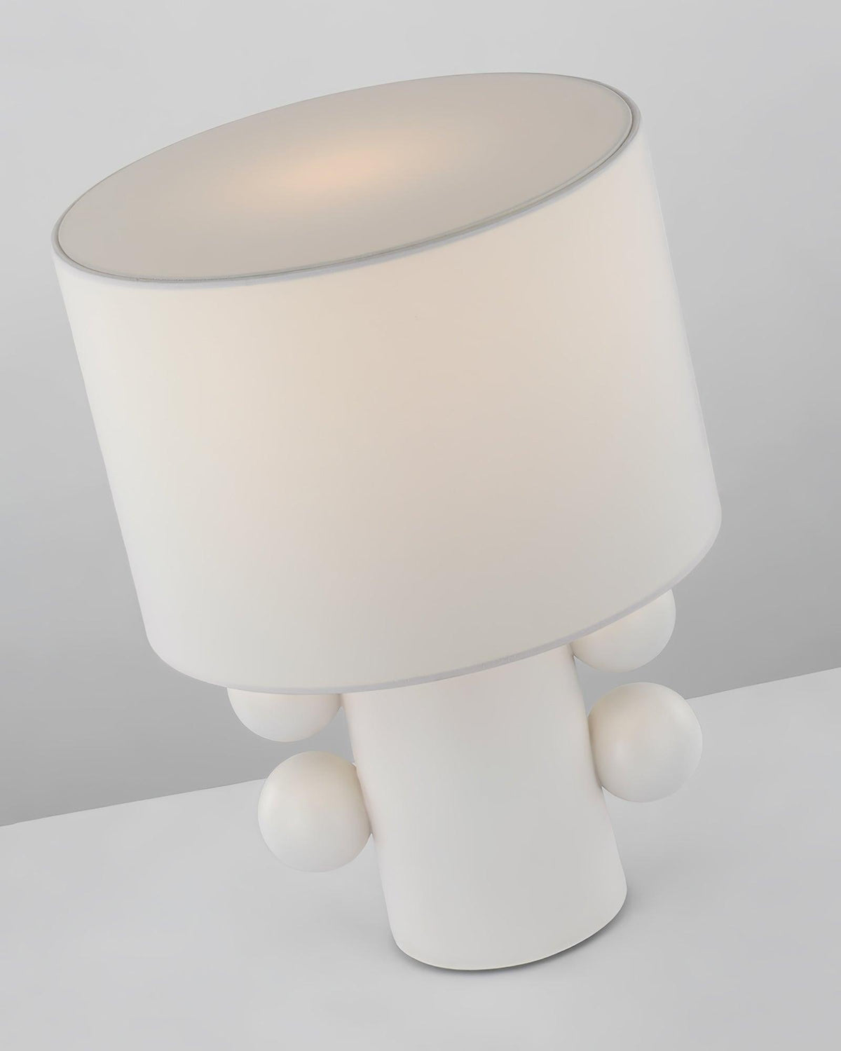 Nixu Fabric Whimsical Table Lamp