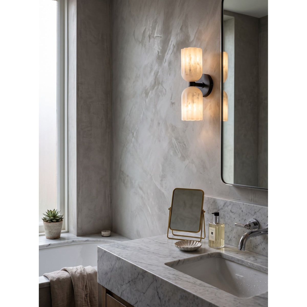 Ensha Alabaster Indoor Wall Light