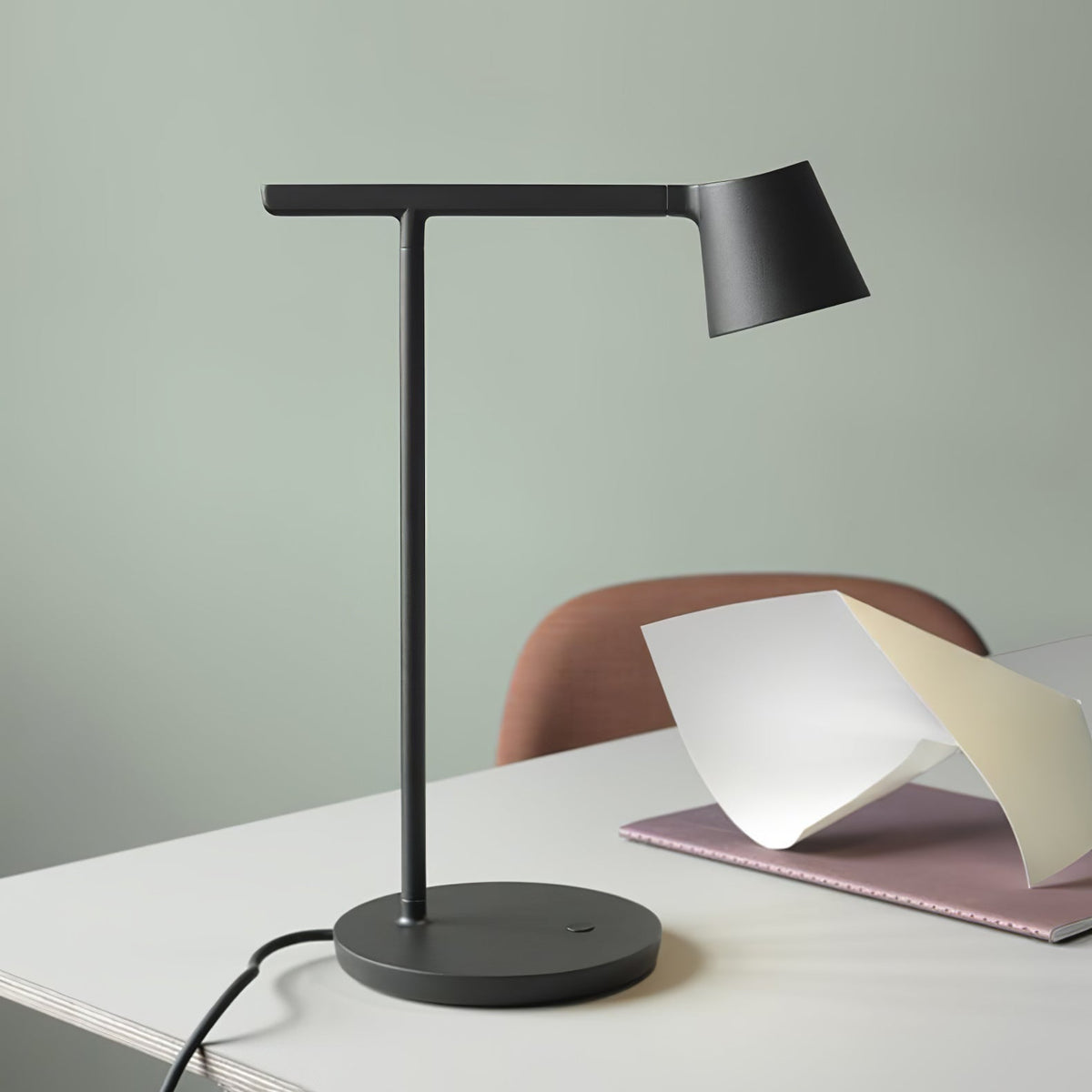 Caelthorne Core Table Lamp