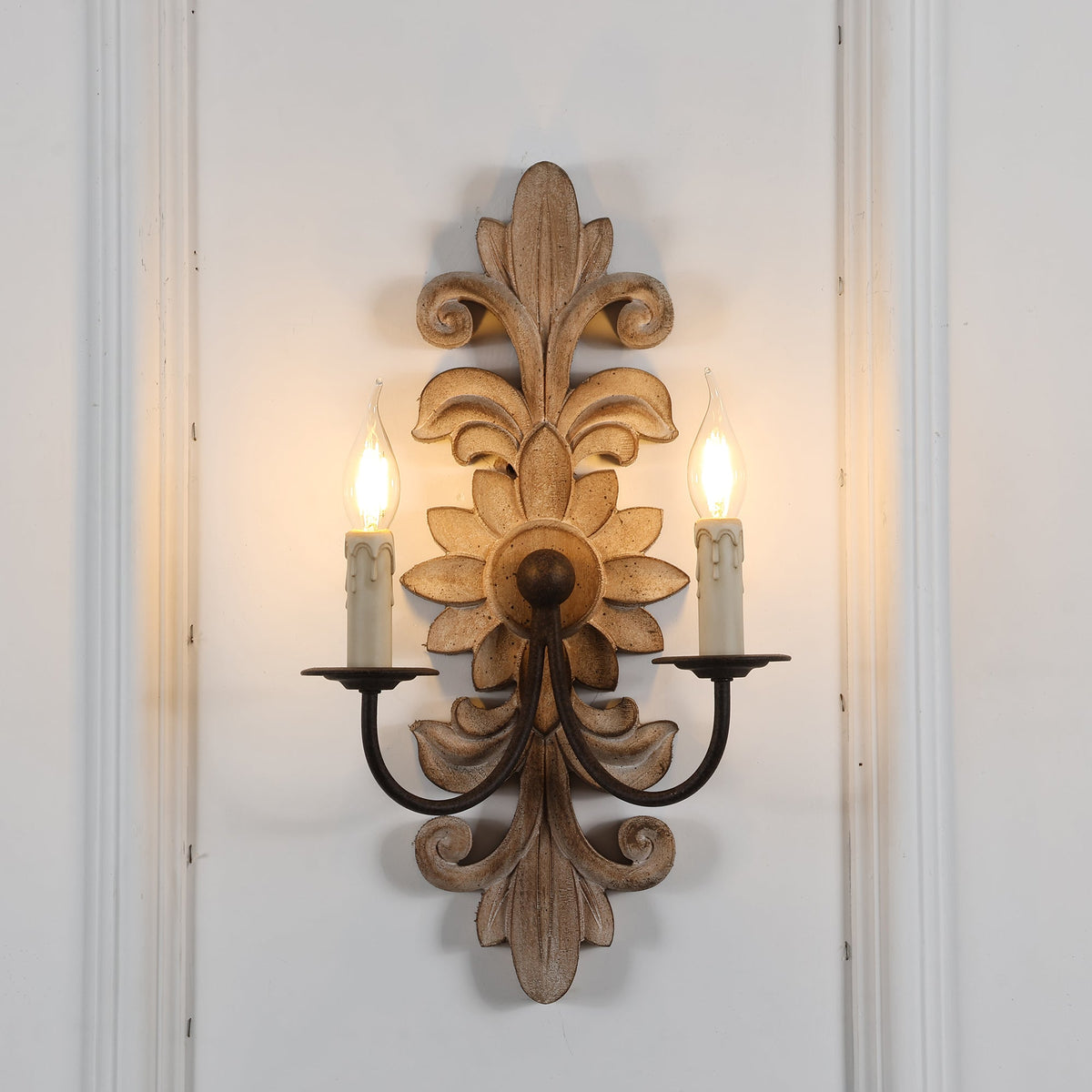 Vadora Postmodern Luxury Sconce Wall Lamp
