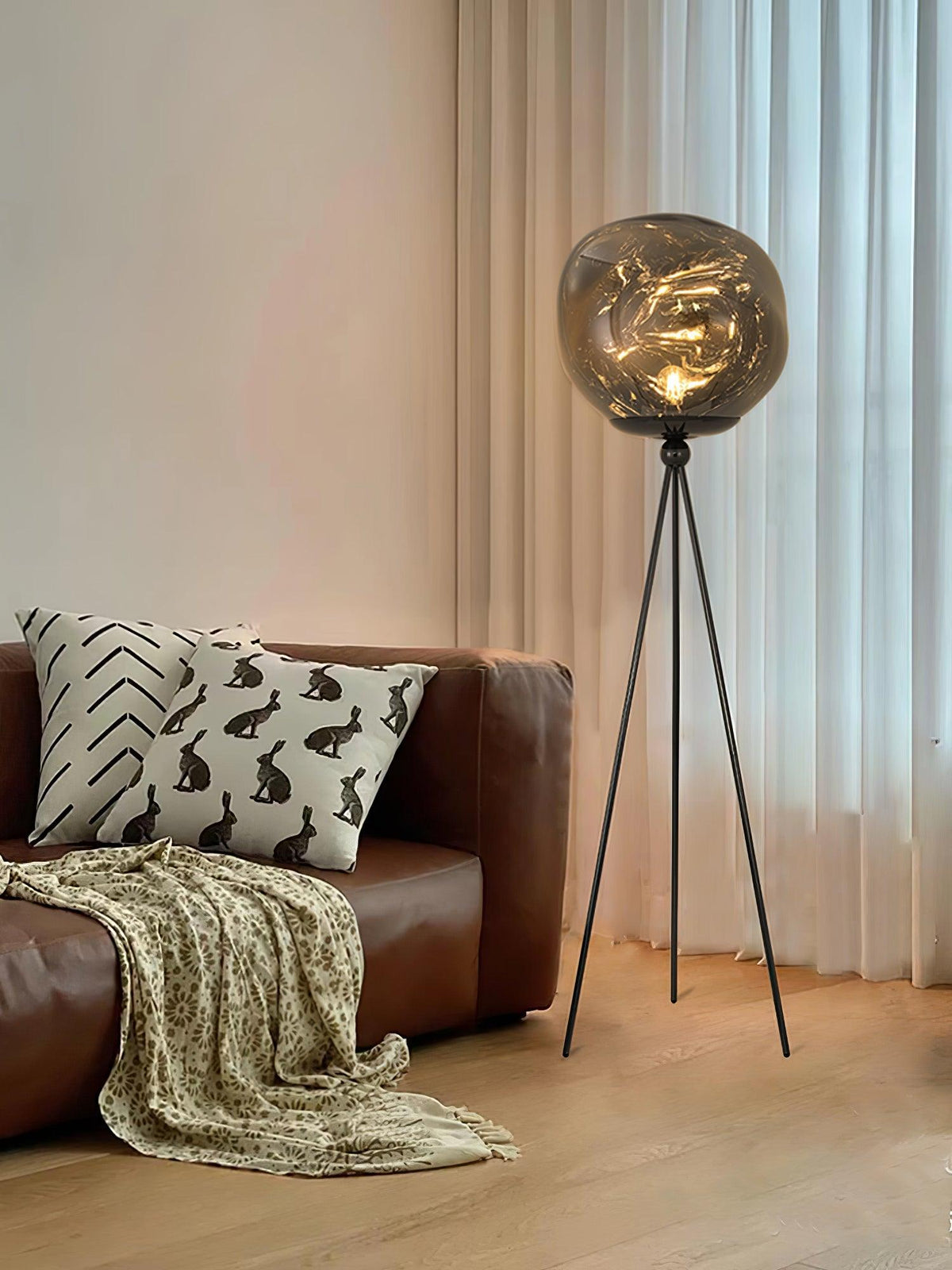Arinoril Artistic Floor Lamp