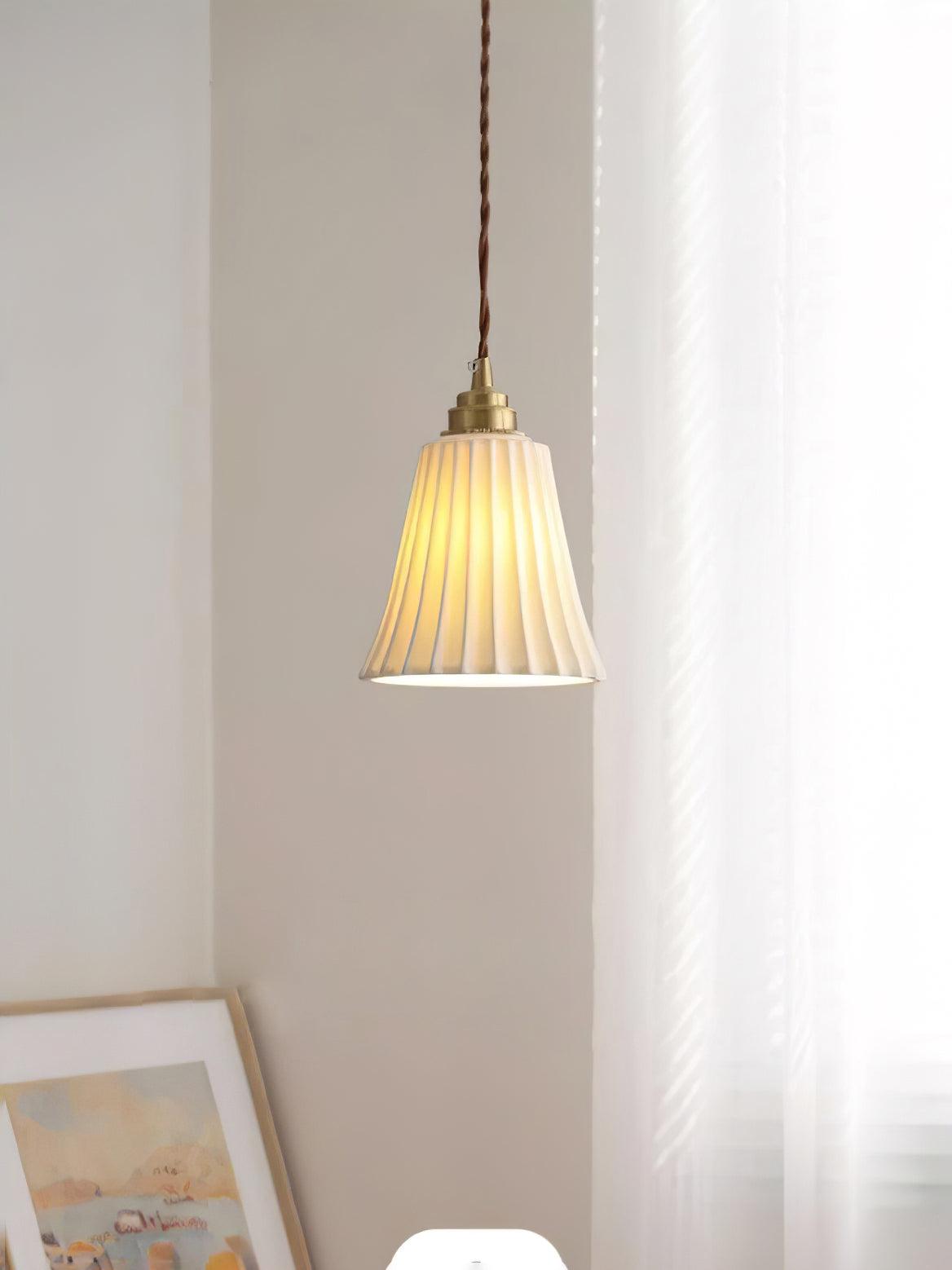 Mirirette Premium Nordic Art Trumpet Ceramic Pendant Light