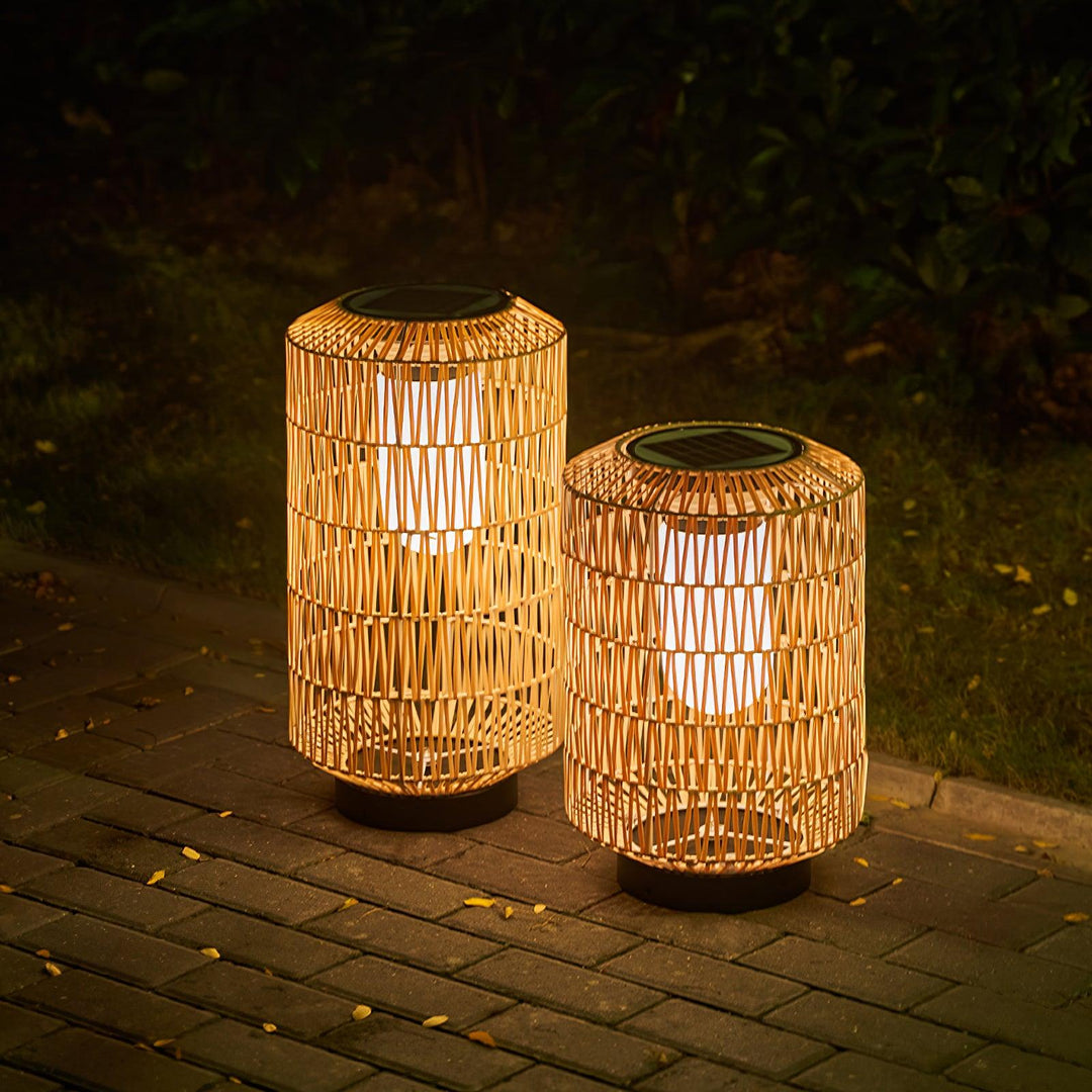 Velaleria Outdoor Light