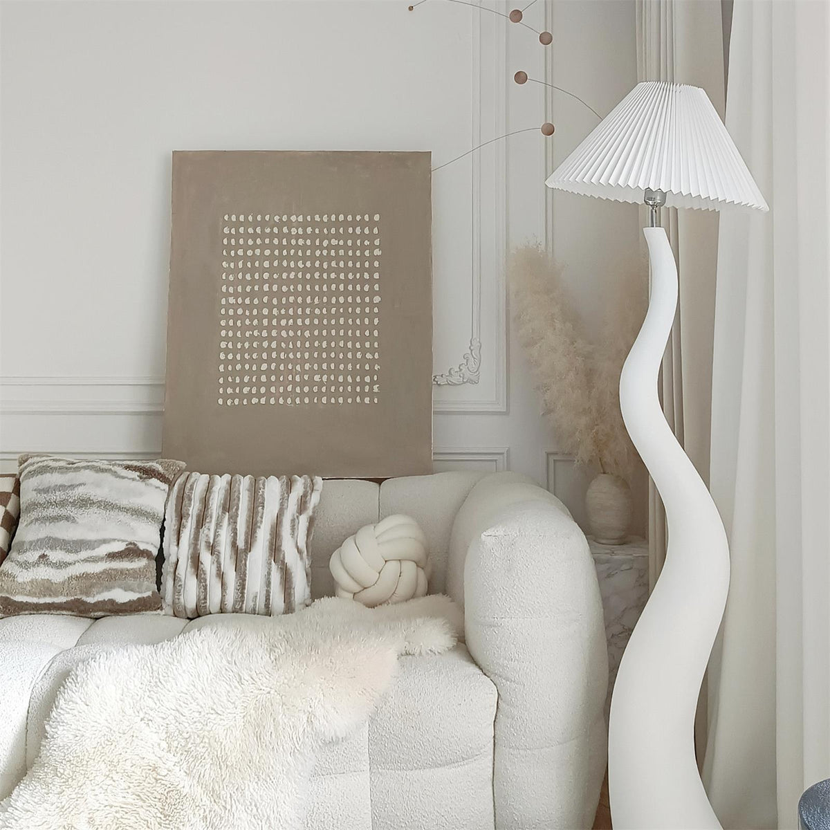 Bexyn Resin Fabric Floor Lamp