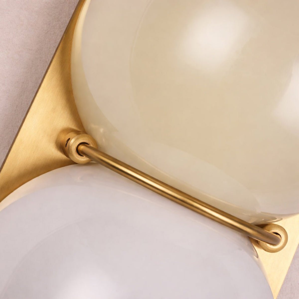 Bola Globe Glass Plug In Indoor Wall Light