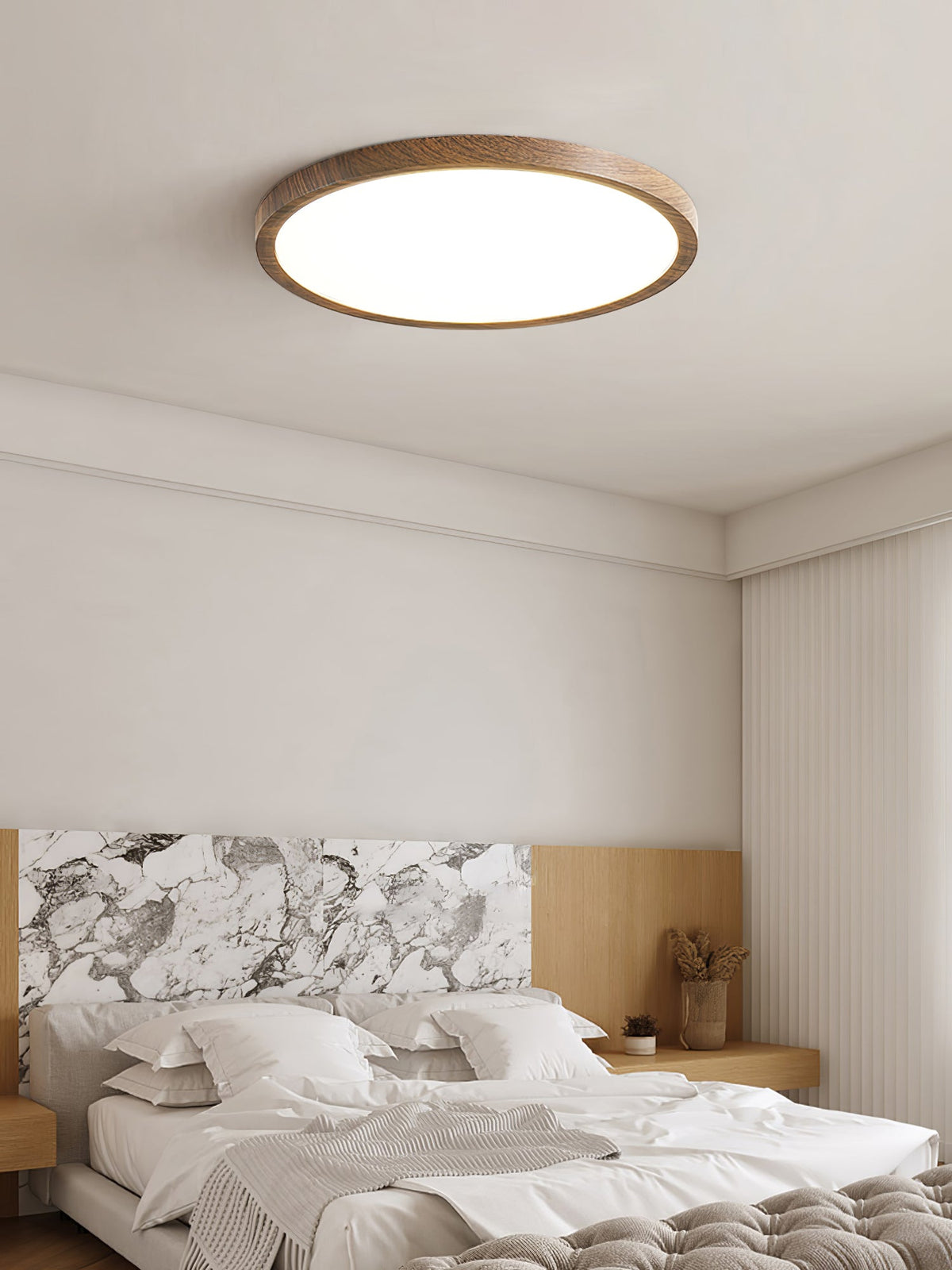 Femae Ultrathin Round Flush Mount Ceiling Light