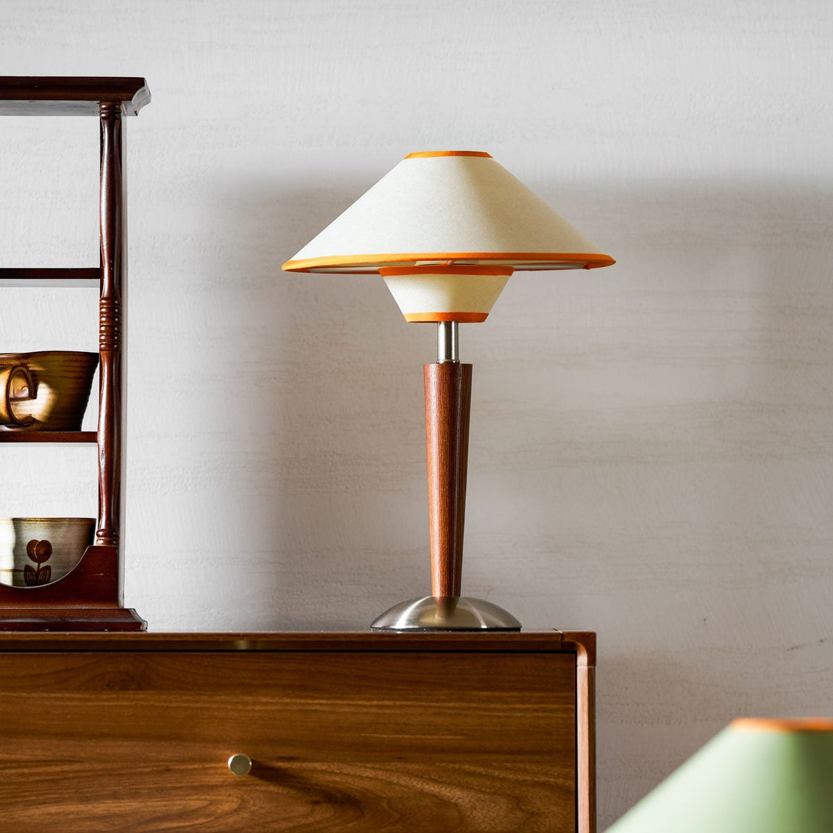Vido Wood Table Lamp