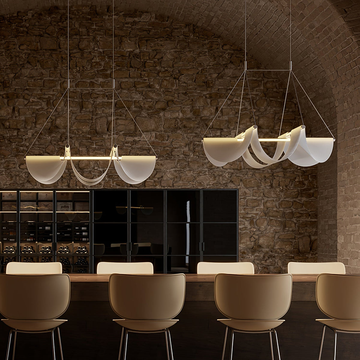 Avenuelle Postmodern Luxury Ribbon Pendant Lamp