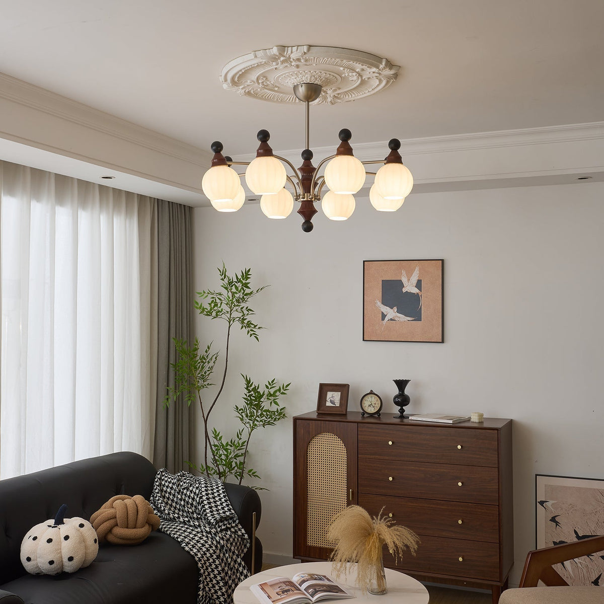 Zosilara Traditional Elegance Wood Chandelier