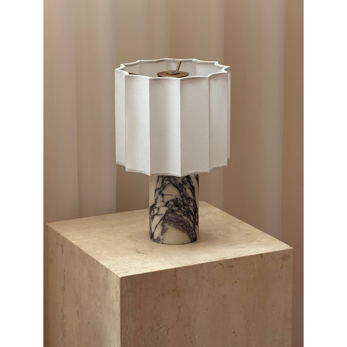 Selivella Table Lamp (Built-in Battery)