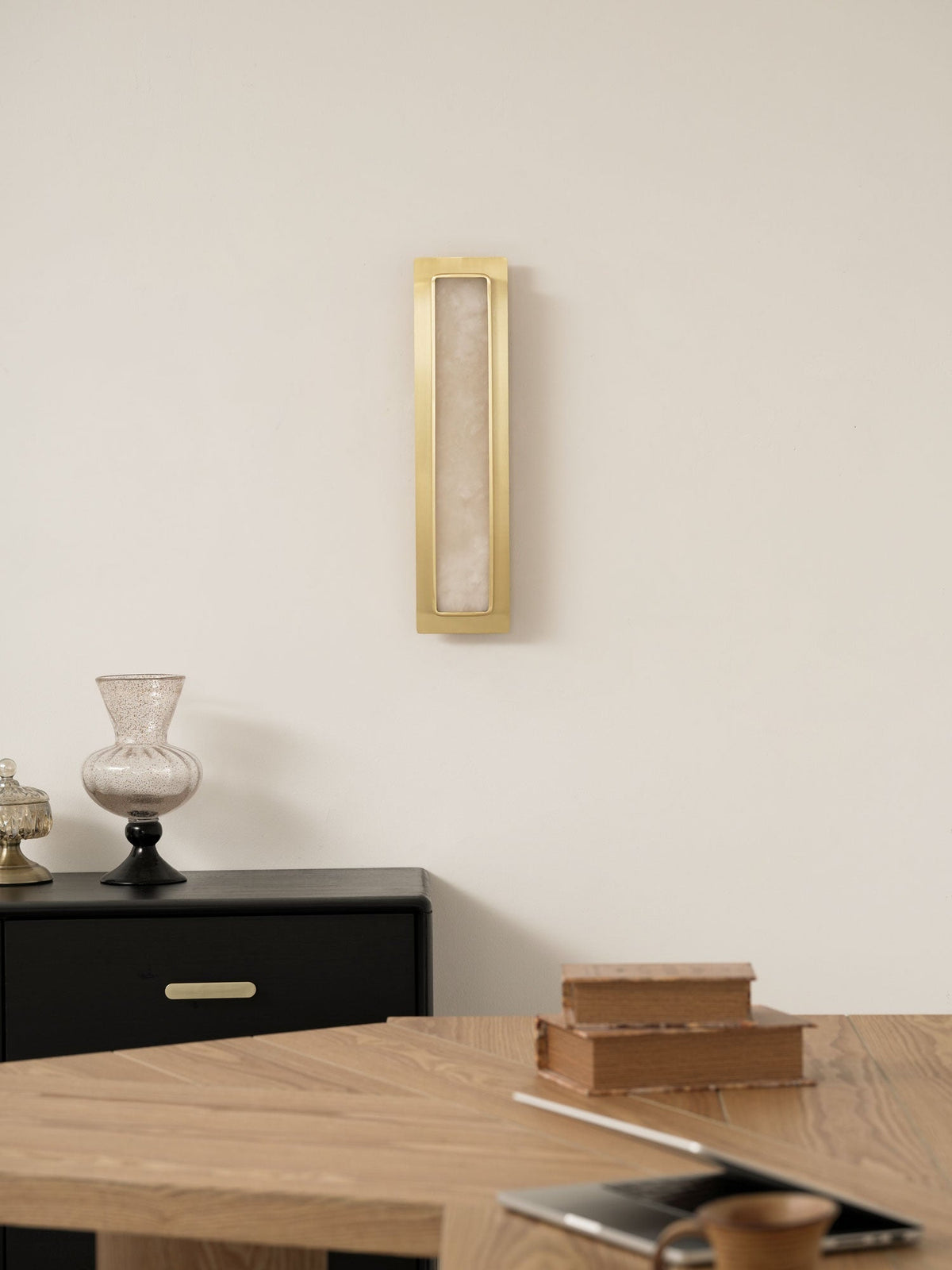 Yedia Alabaster Indoor Wall Light