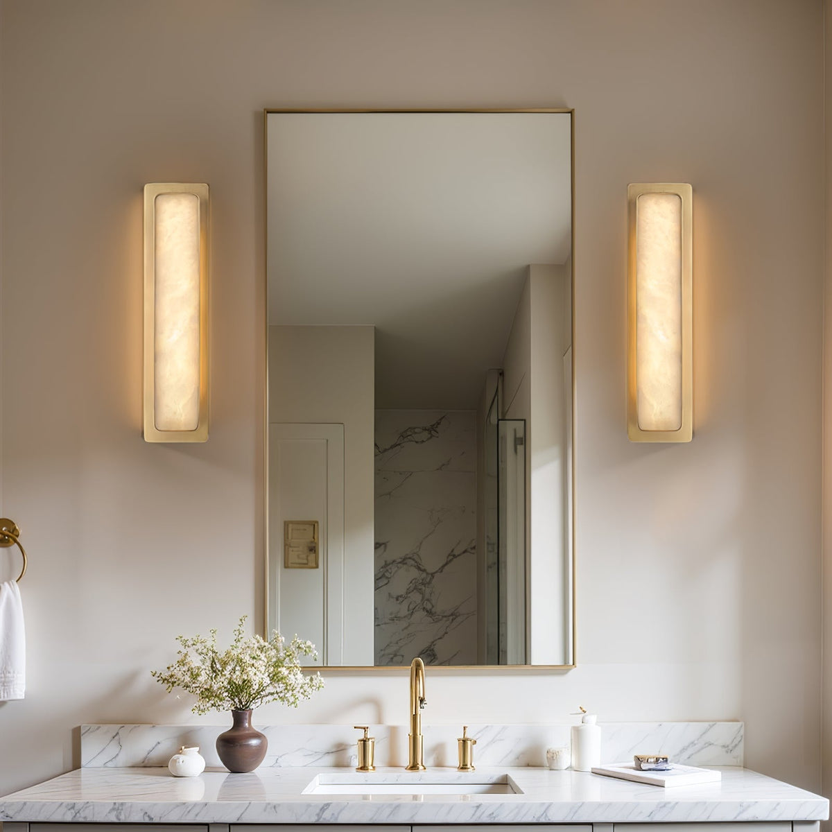 Yedia Alabaster Indoor Wall Light