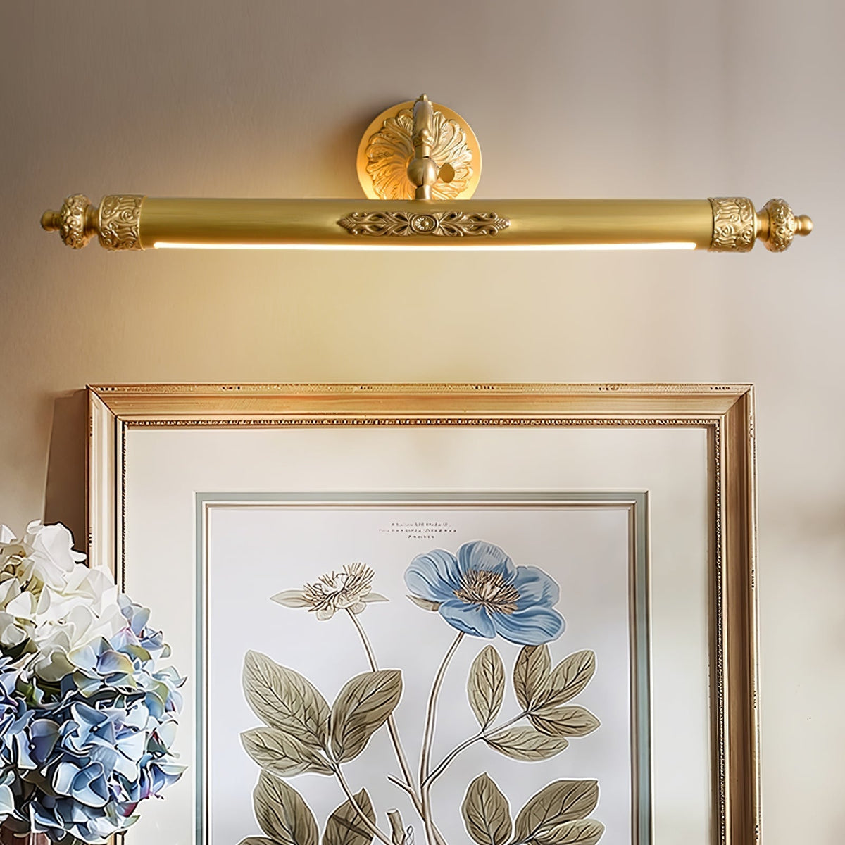 Cloren Premium Nordic Art Vanity Brass Wall Light