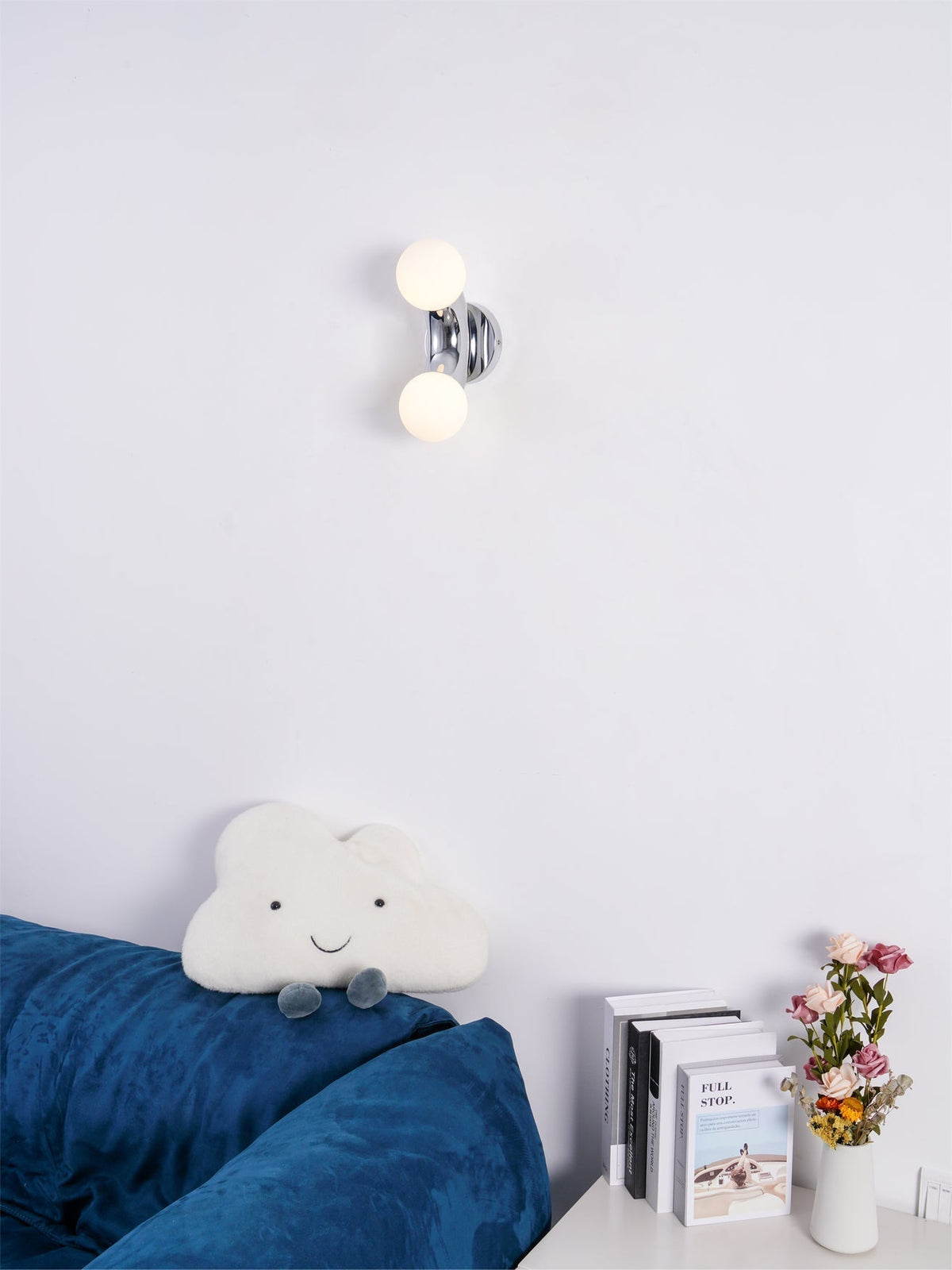 Vaelorn Premium Nordic Art Glass Wall Lamp