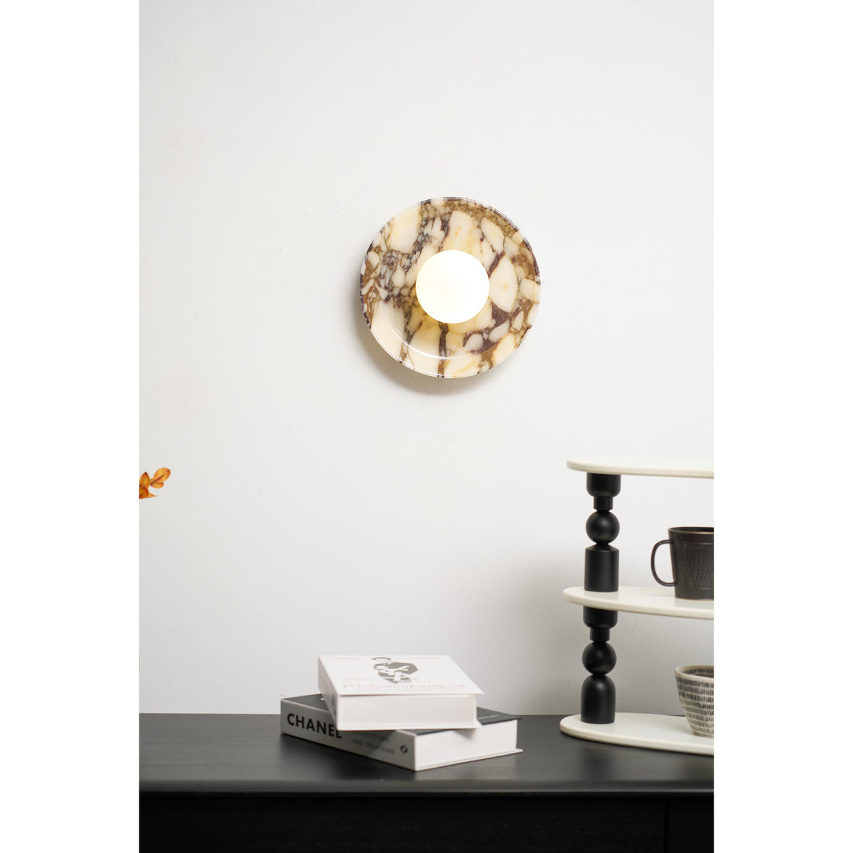 Orelisine Wall Lamp