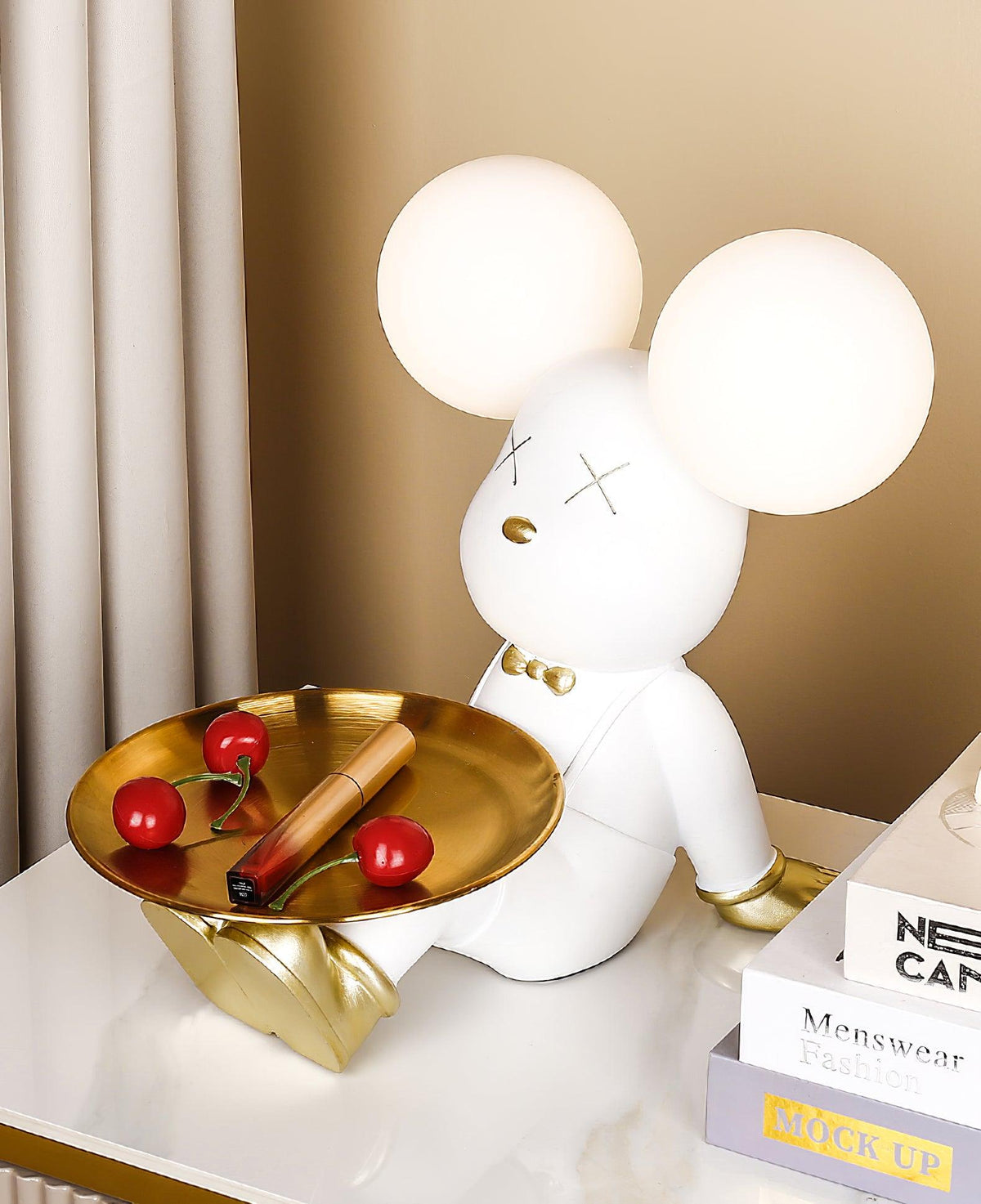 Wondel Resin Artistic Desk Lamp