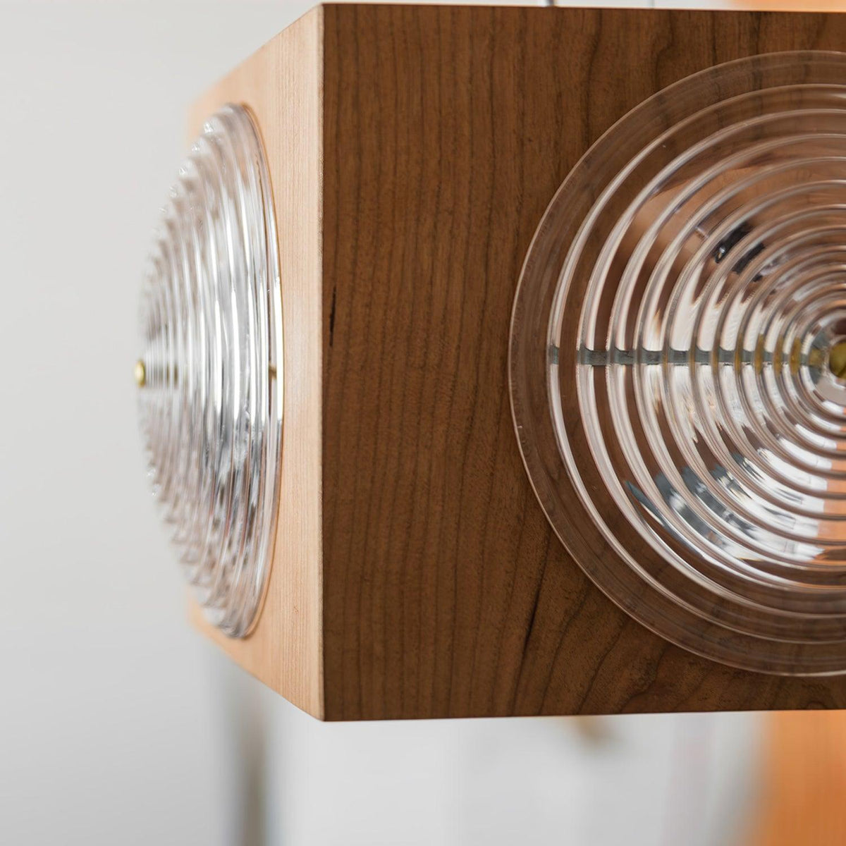Allaeira Premium Nordic Art Wood Pendant Lamp