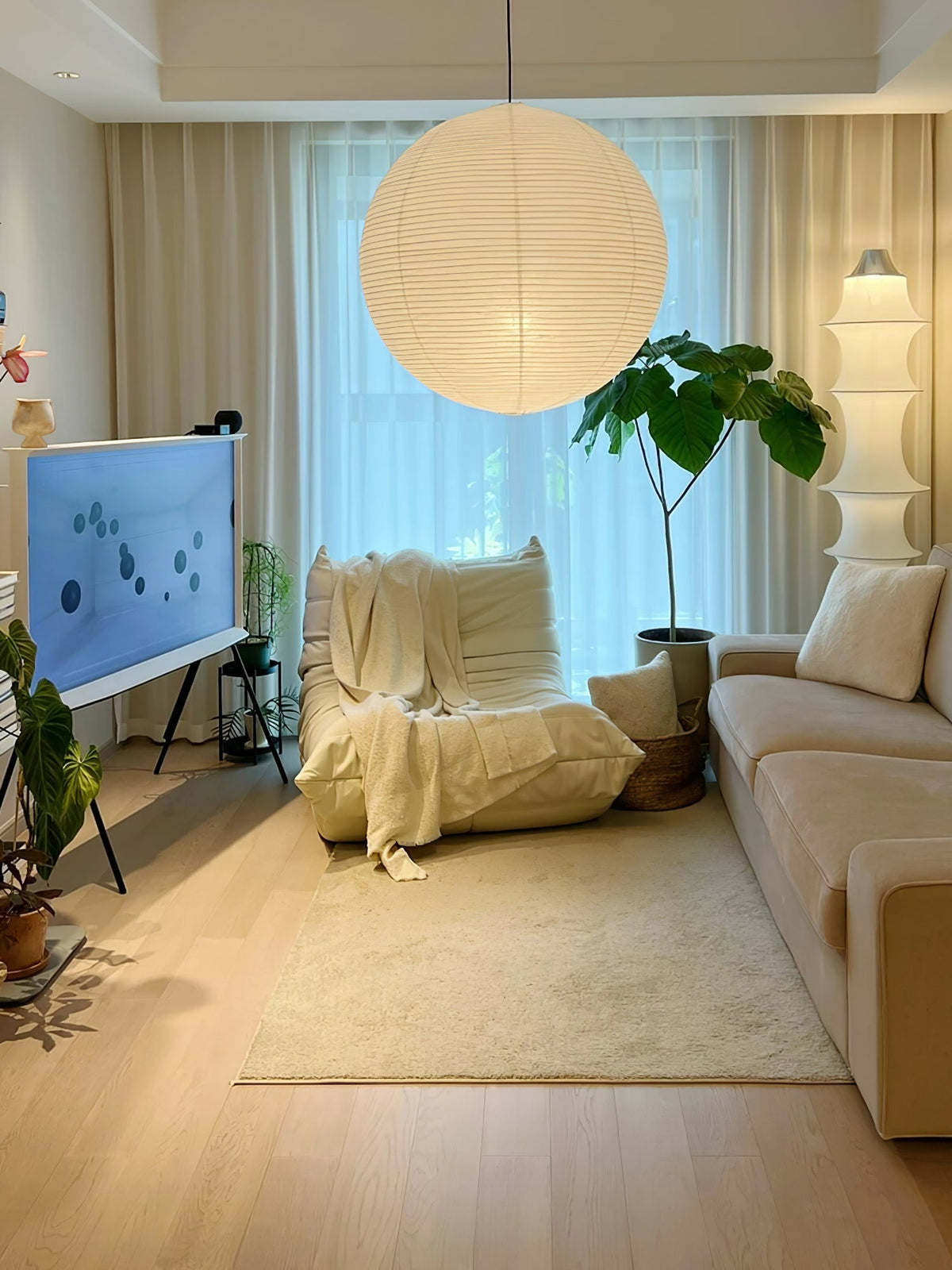 Quaden Paper Globe White Plug Wire Pendant Light