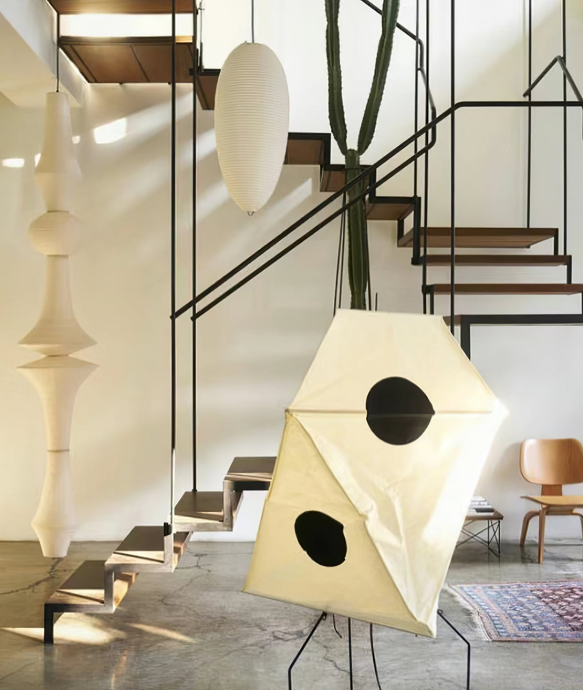 Isalo Washi Paper E Pendant Light