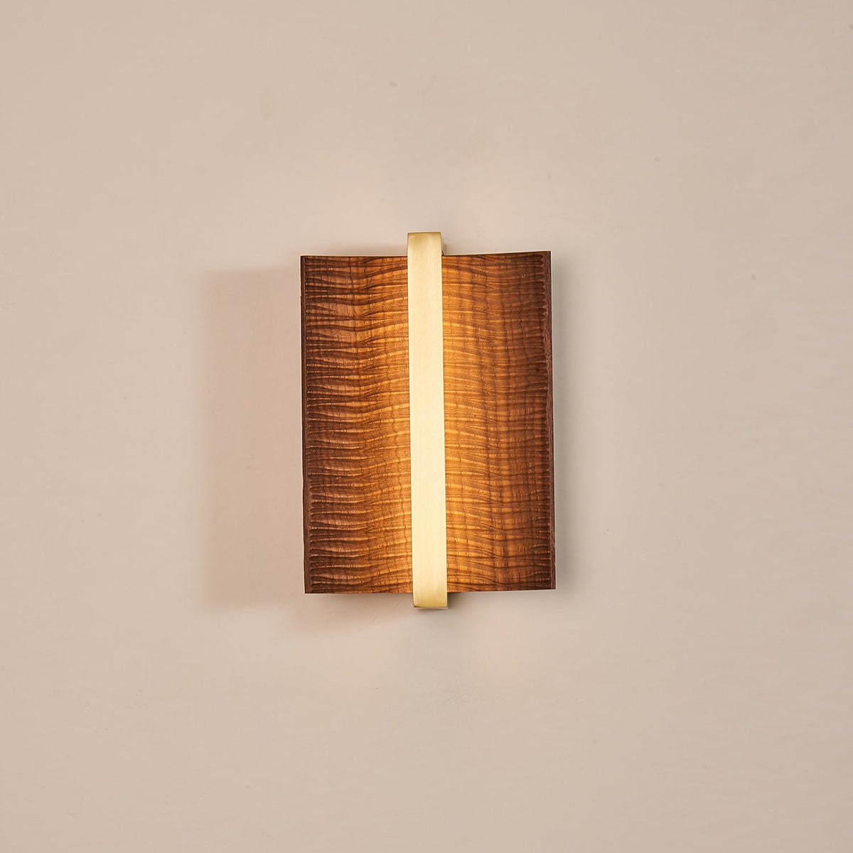 Vevinir Premium Nordic Art Wood Wall Light