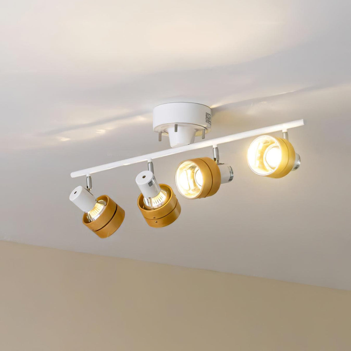 Elsorila Elegance Adjustable Spot Wooden Ceiling Lamp
