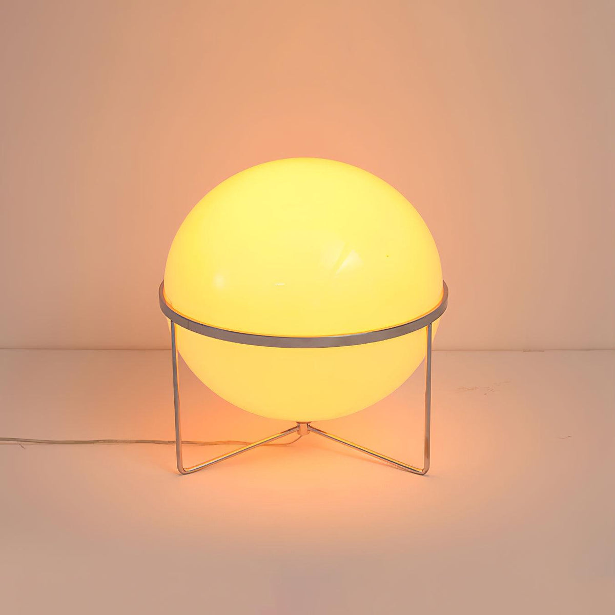 Cori Minimalist Table Lamp