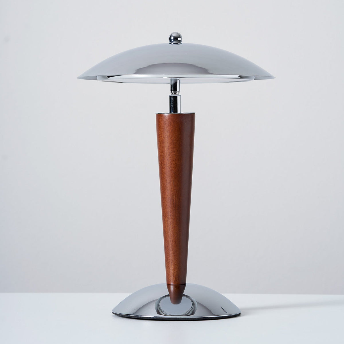 Elainelia Table Lamp