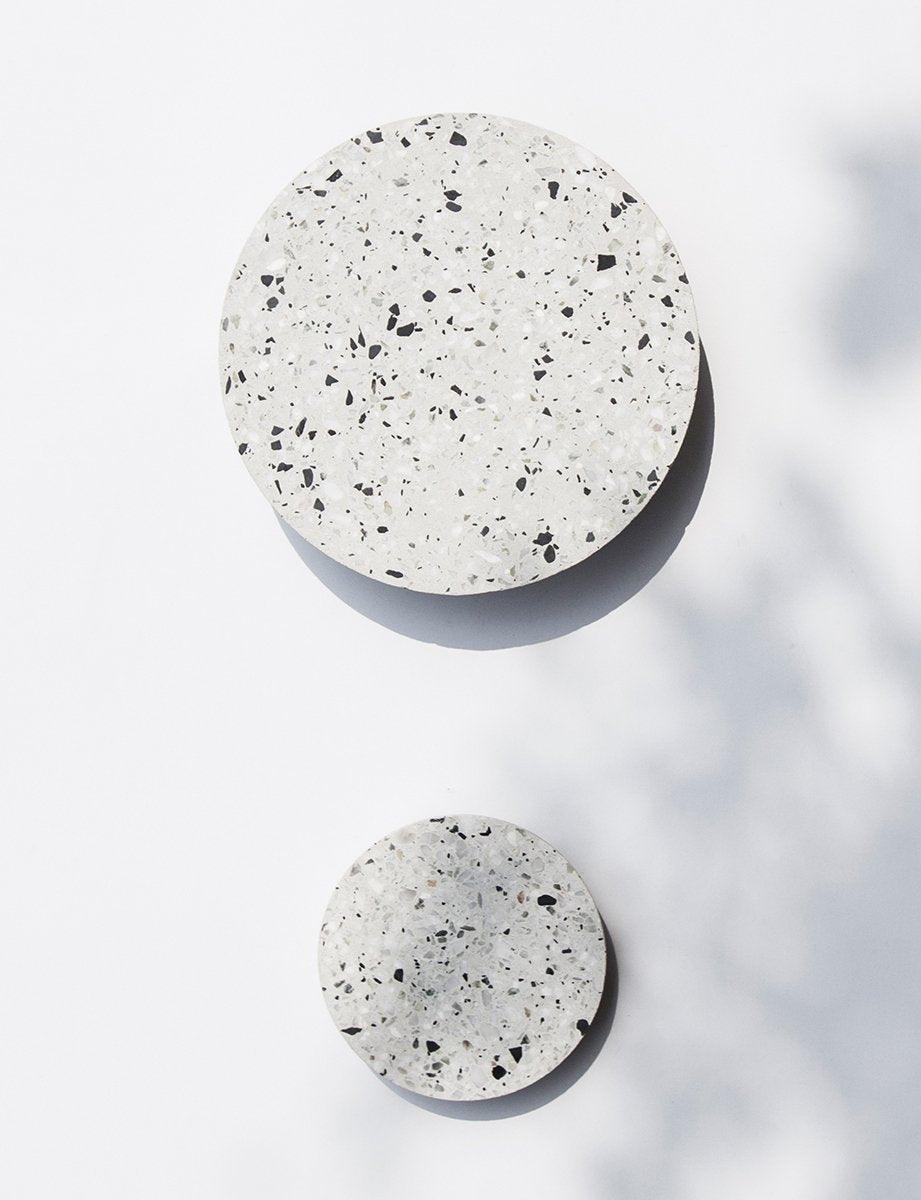 Vomaria Modern Minimalist Ceramic Wall Lamp