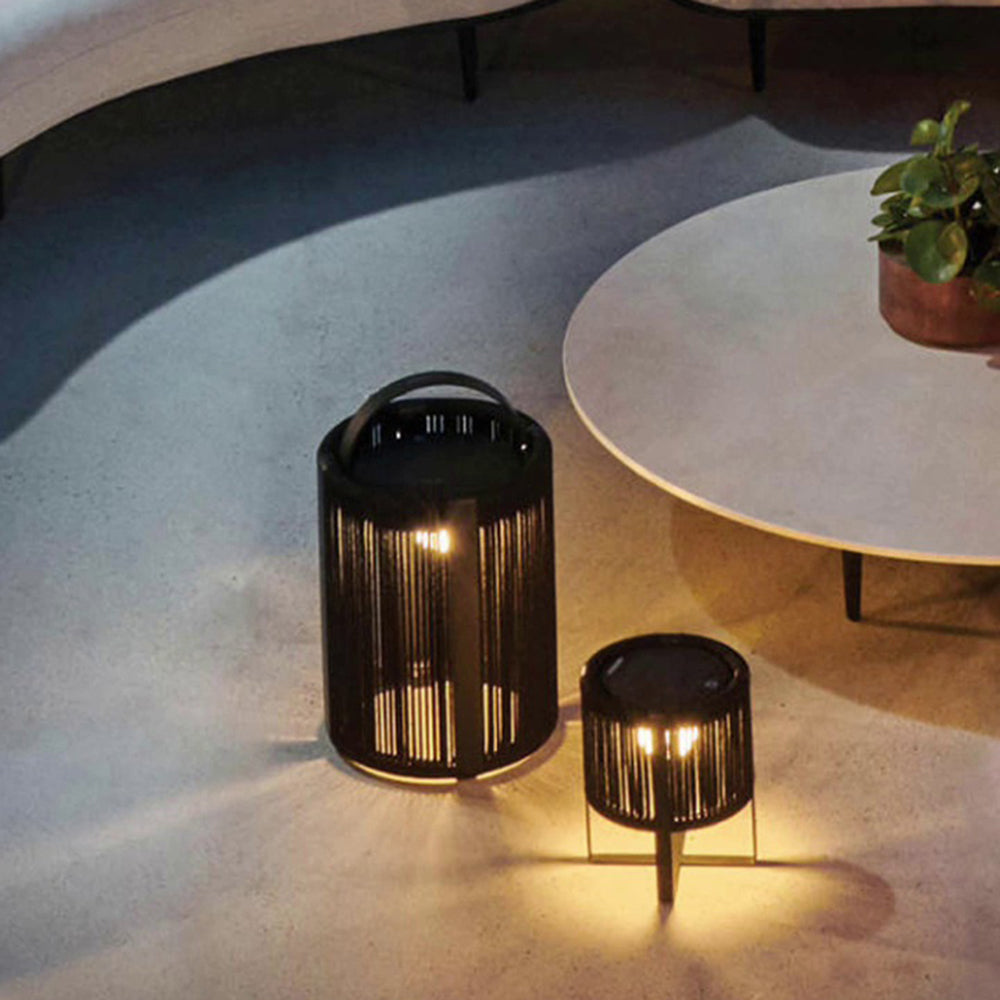 Ray Minimalist Cylinder Solar Outdoor Floor Lamp - Lamp Outdoor