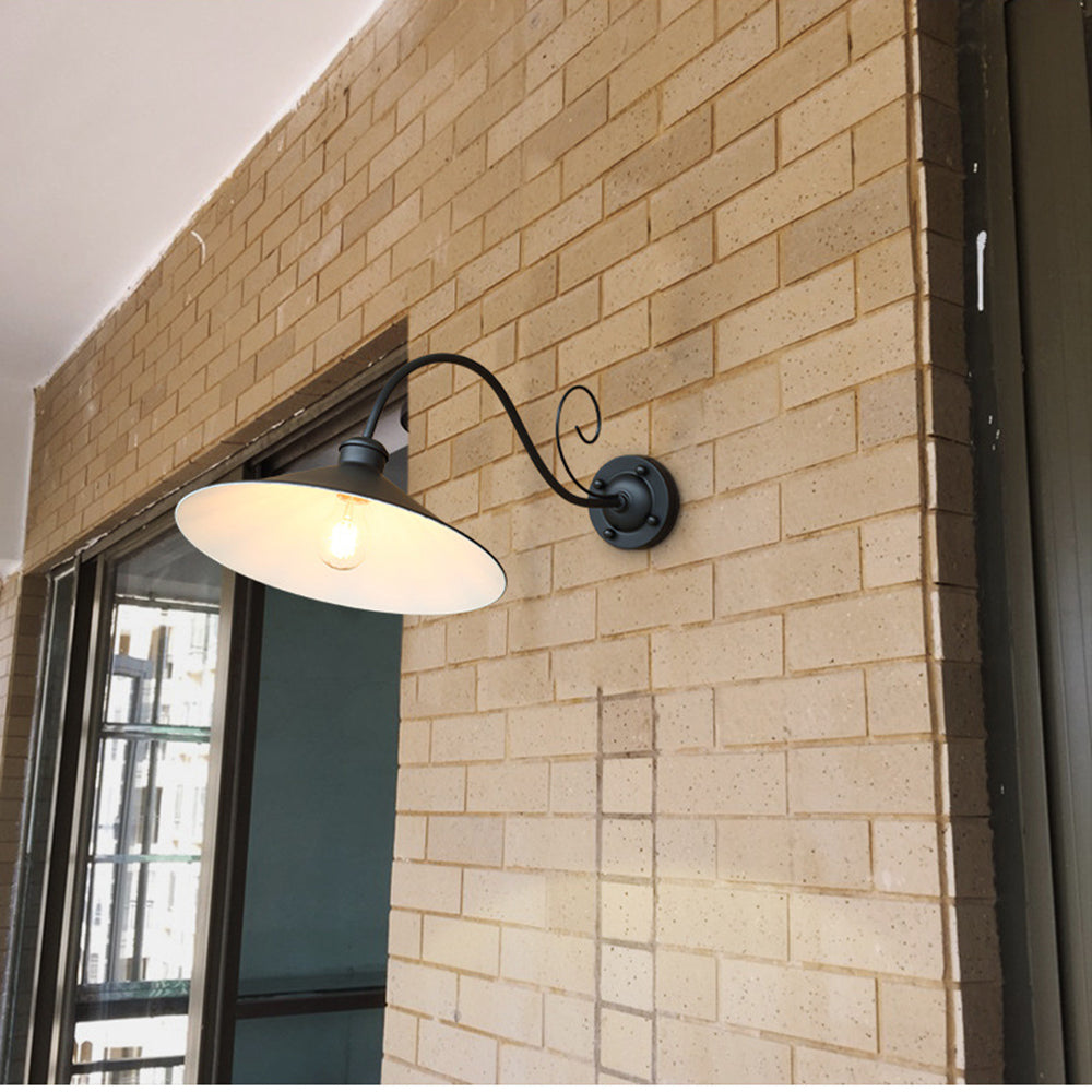 Silva Vintage Cap-shaped Metal Outdoor Wall Lamp Antique - Lamp Outdoor