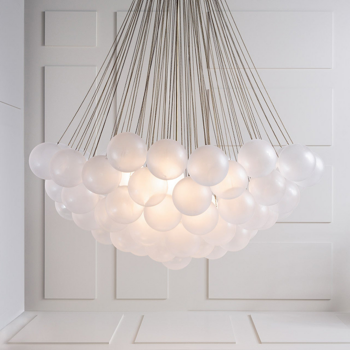 Eiririra Chandelier Bubble Frosted Glass
