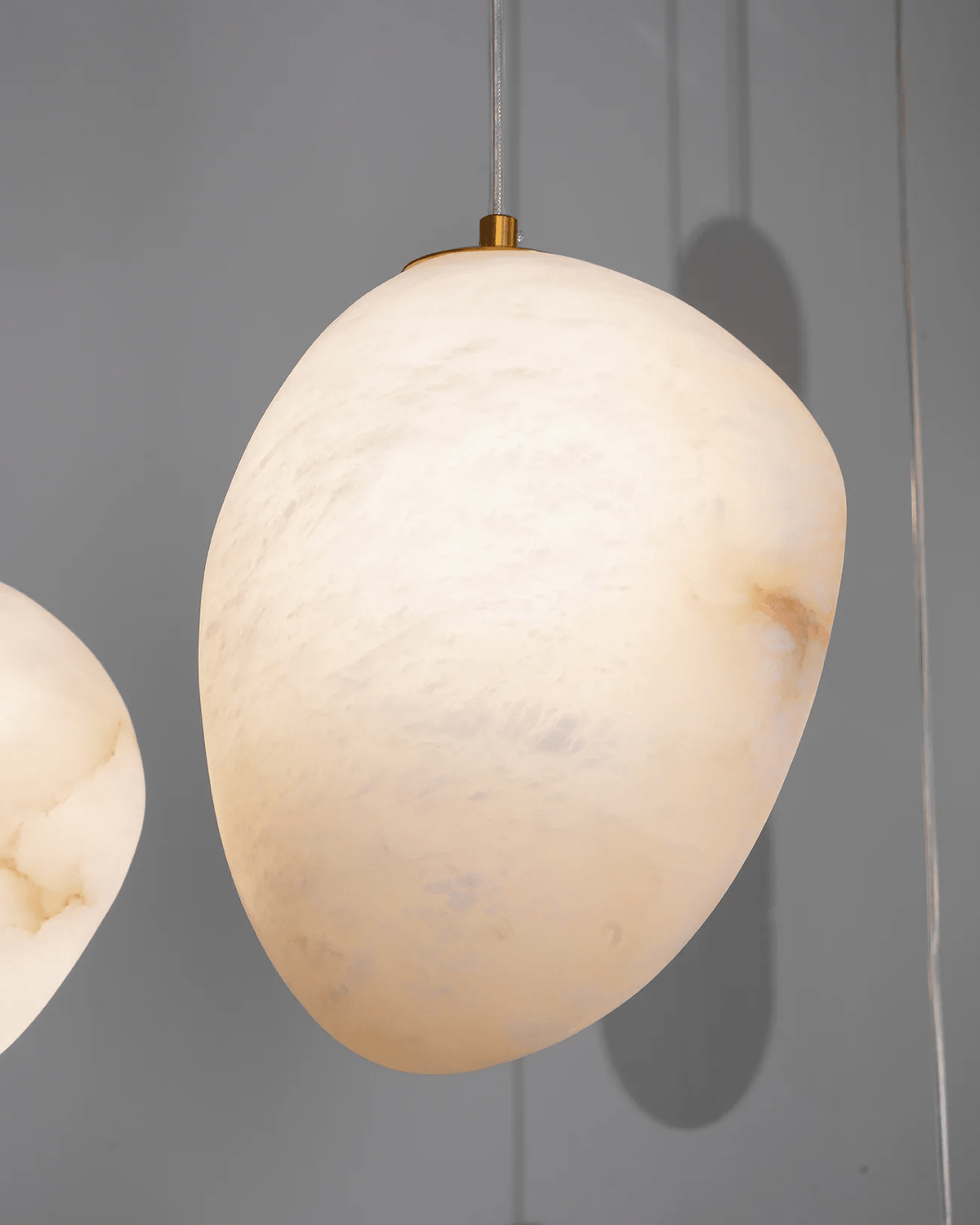 Nivisaya Pebbles Alabaster Pendant Lamp