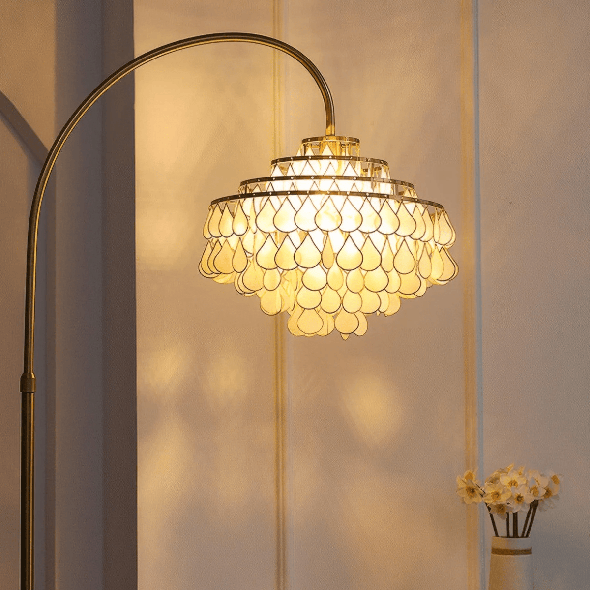Emily Luxury Shell Floor Lamp